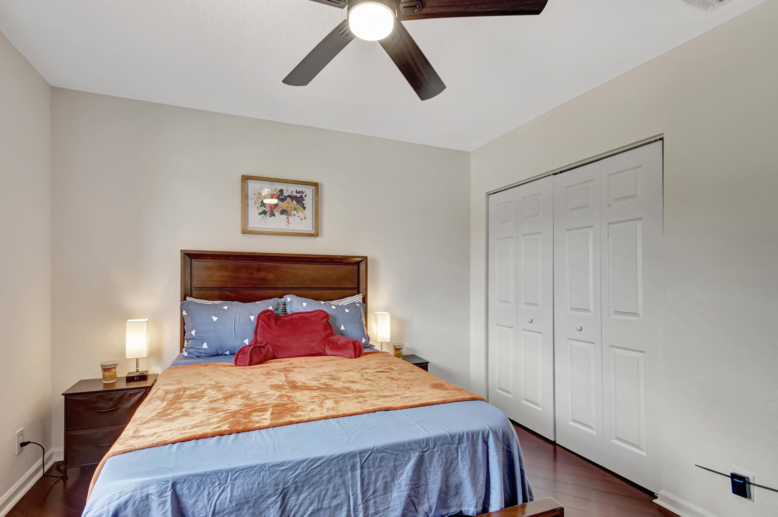 RENAISSANCE - Residential