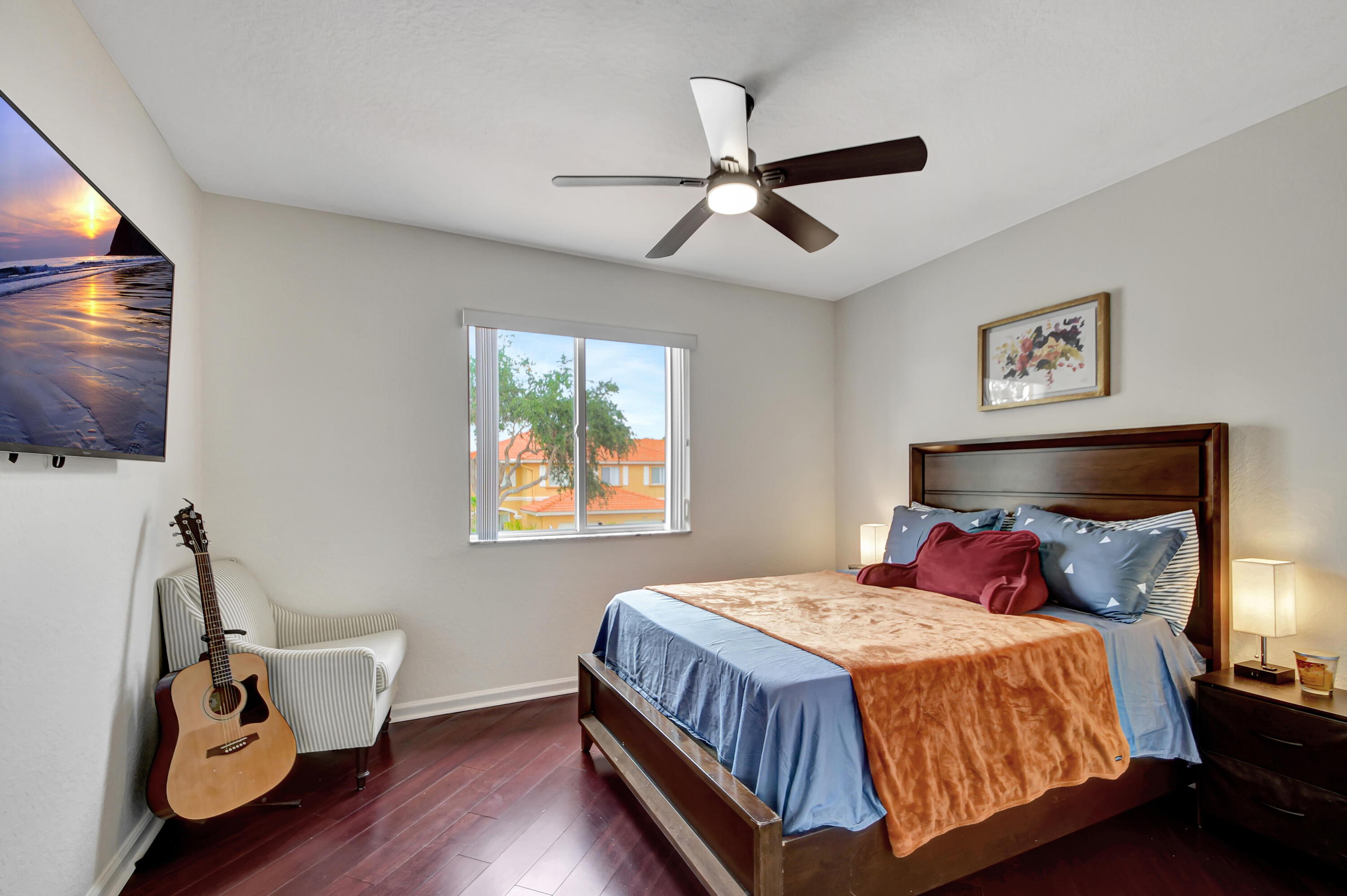 RENAISSANCE - Residential