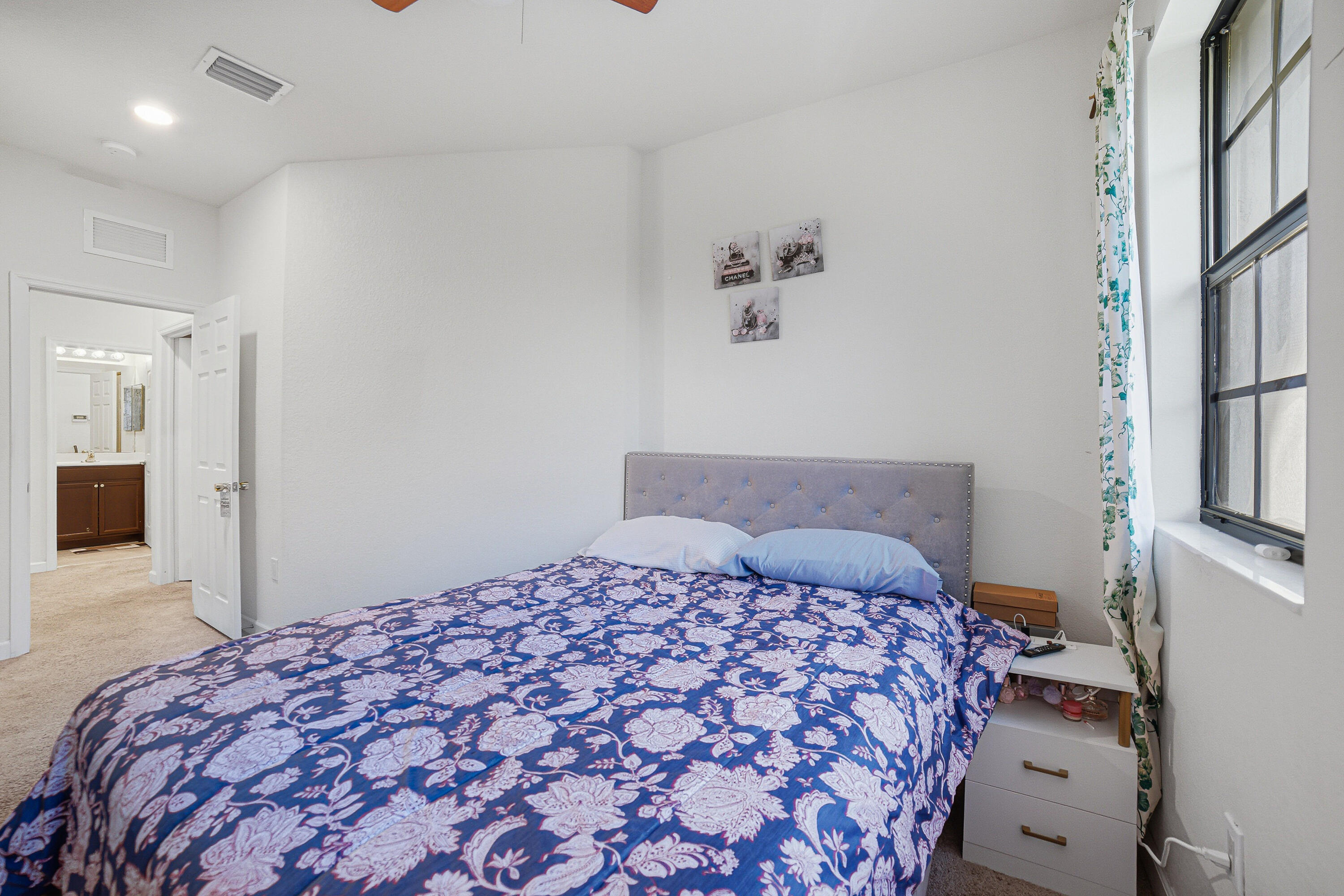 CHELSEA PLACE - Residential