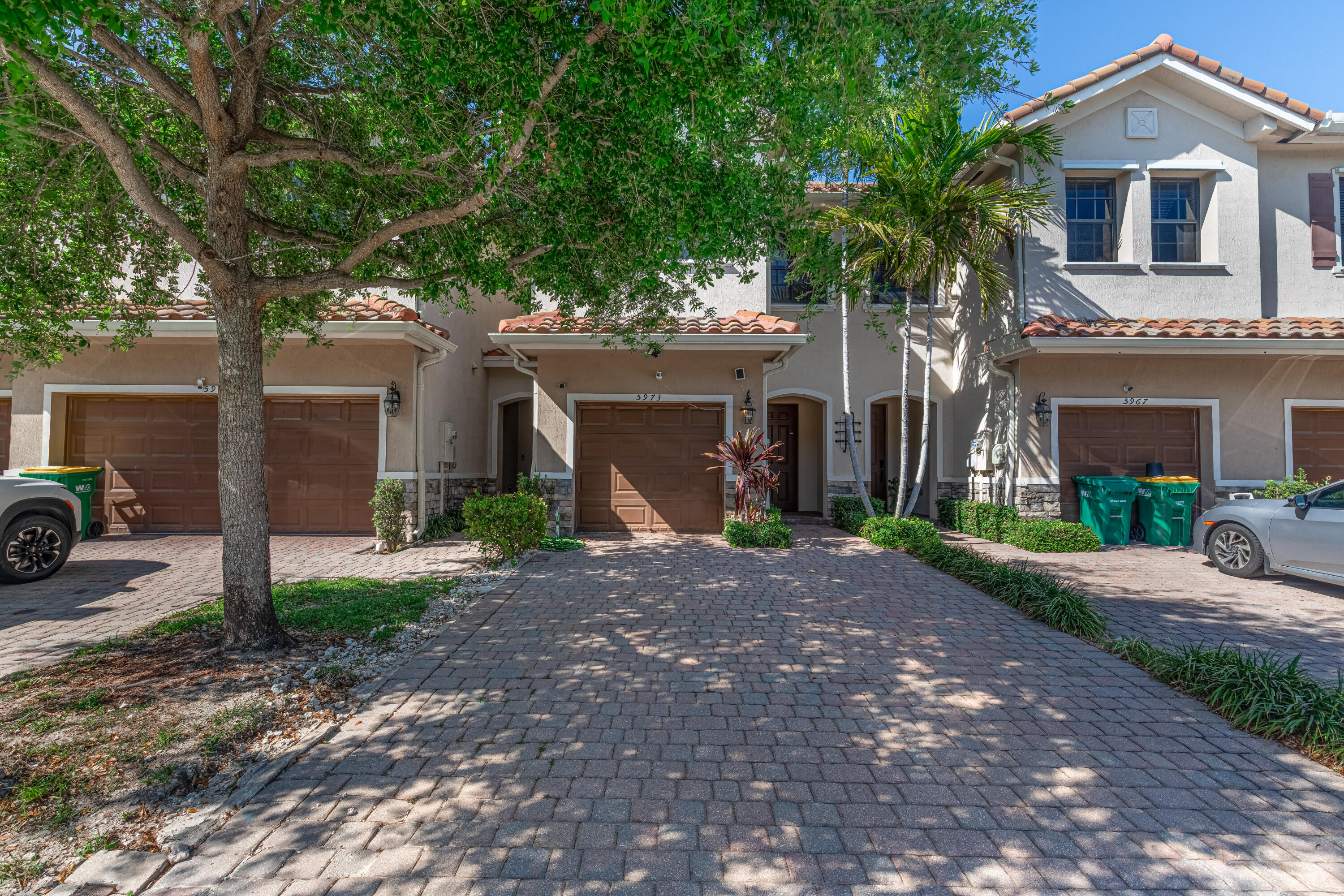 CHELSEA PLACE - Residential