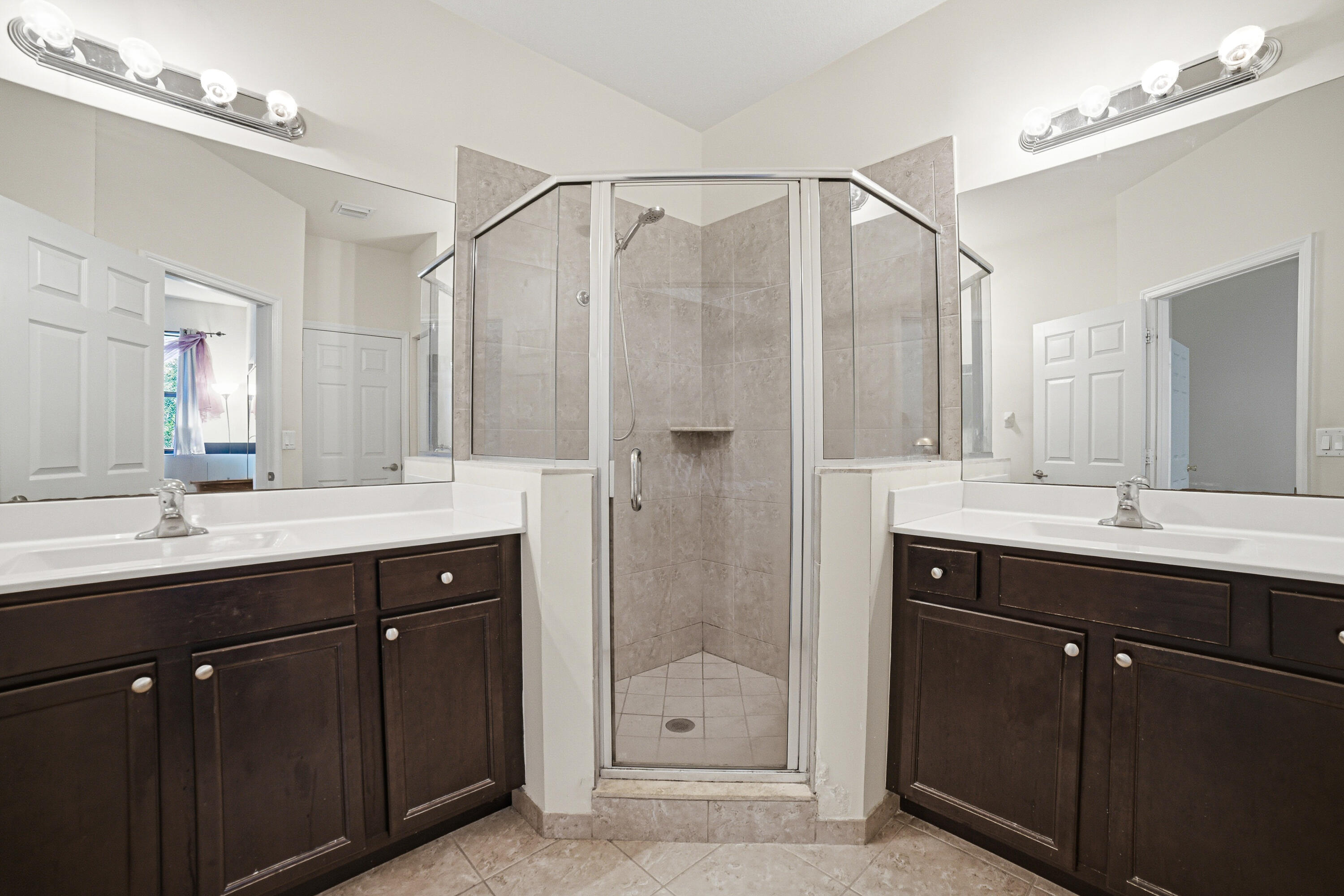 CHELSEA PLACE - Residential