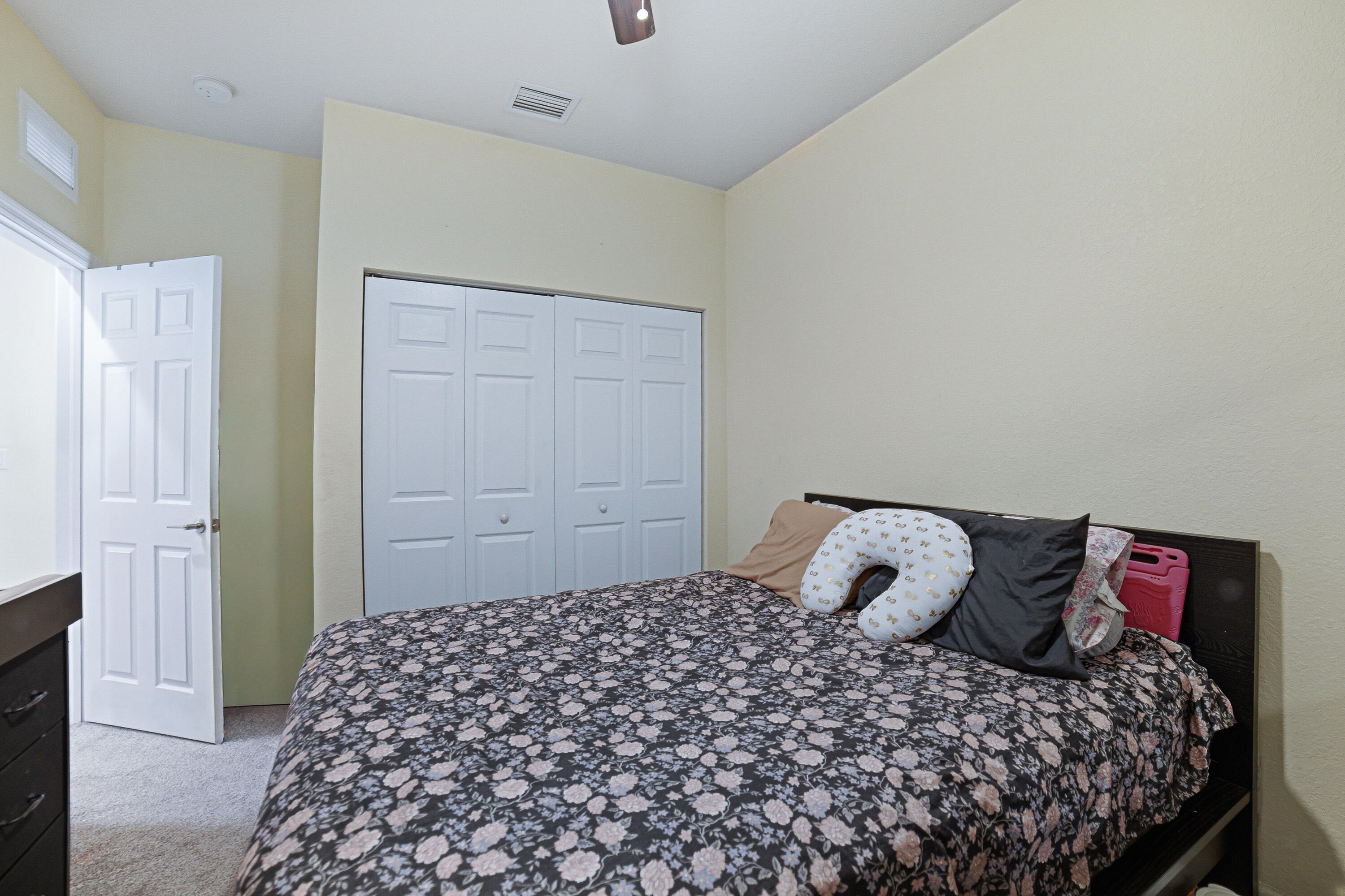 CHELSEA PLACE - Residential