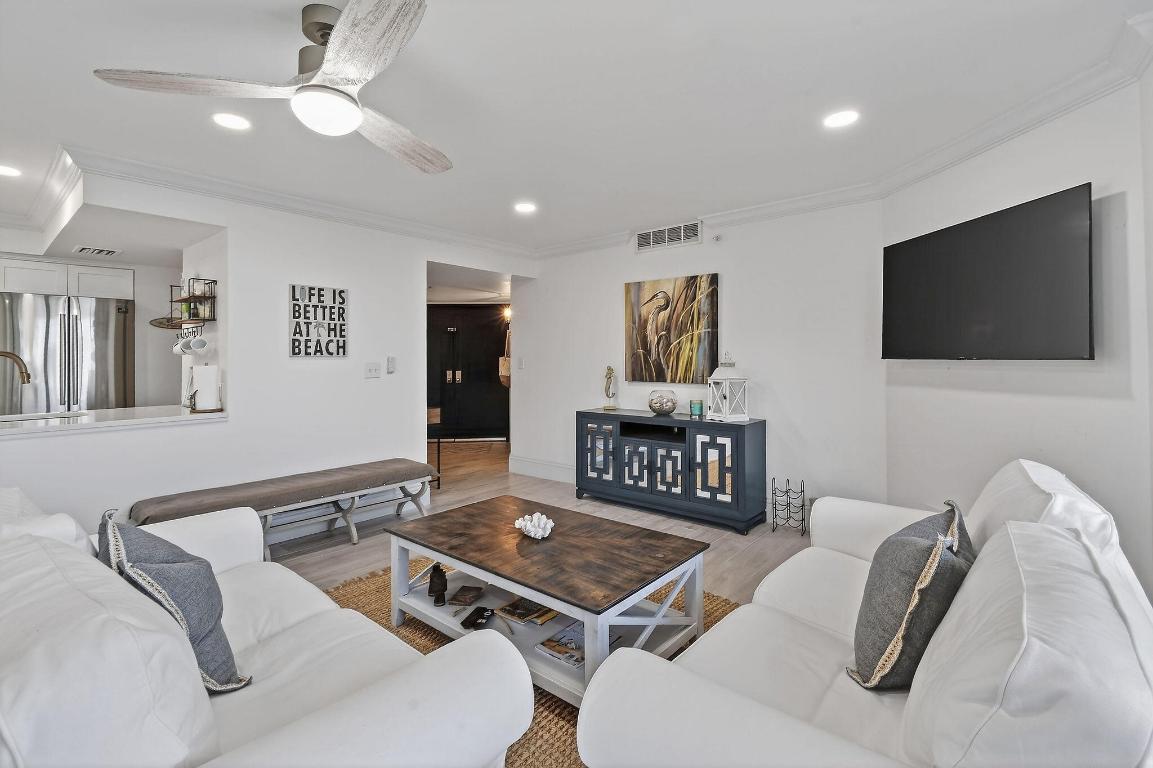 HORIZON CONDO - Residential Lease