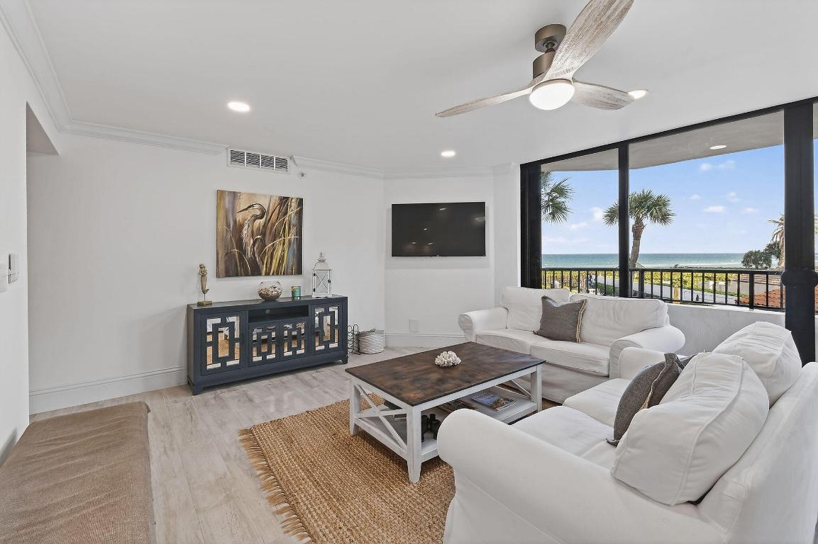 HORIZON CONDO - Residential Lease