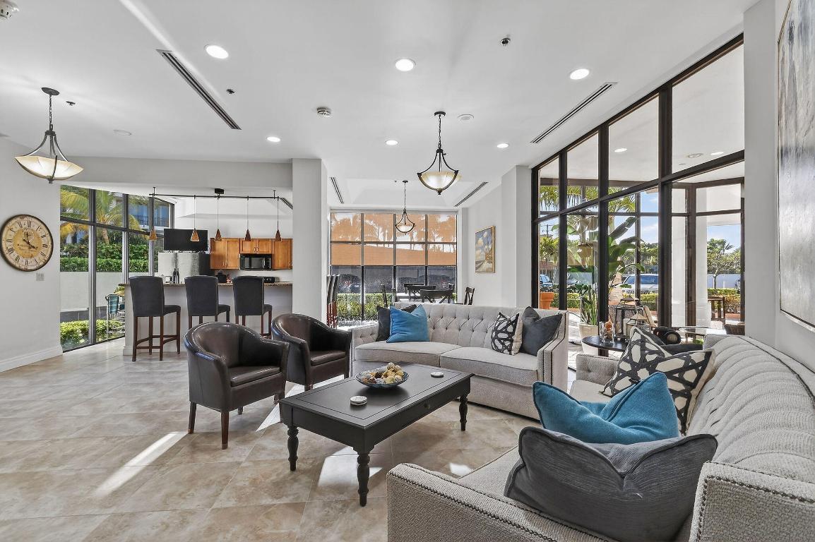 HORIZON CONDO - Residential Lease