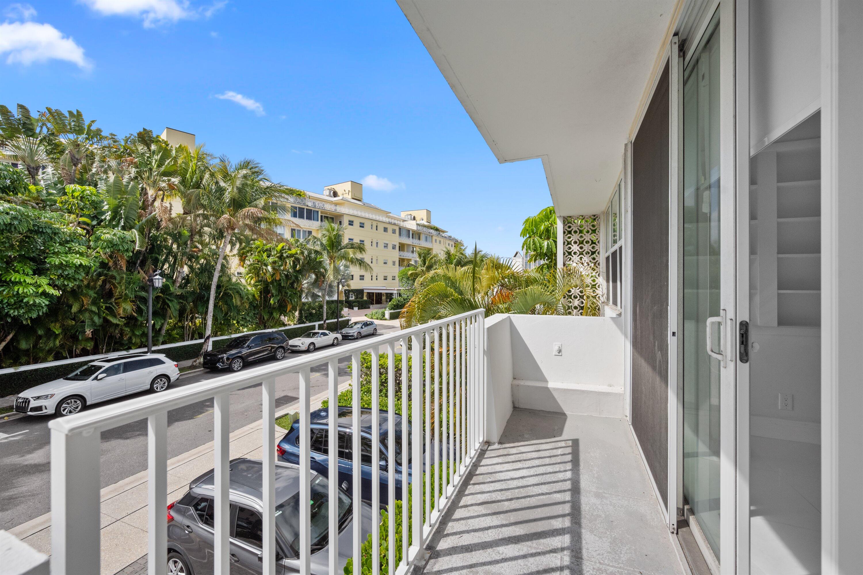 PERUVIAN TERRACE CONDO - Residential