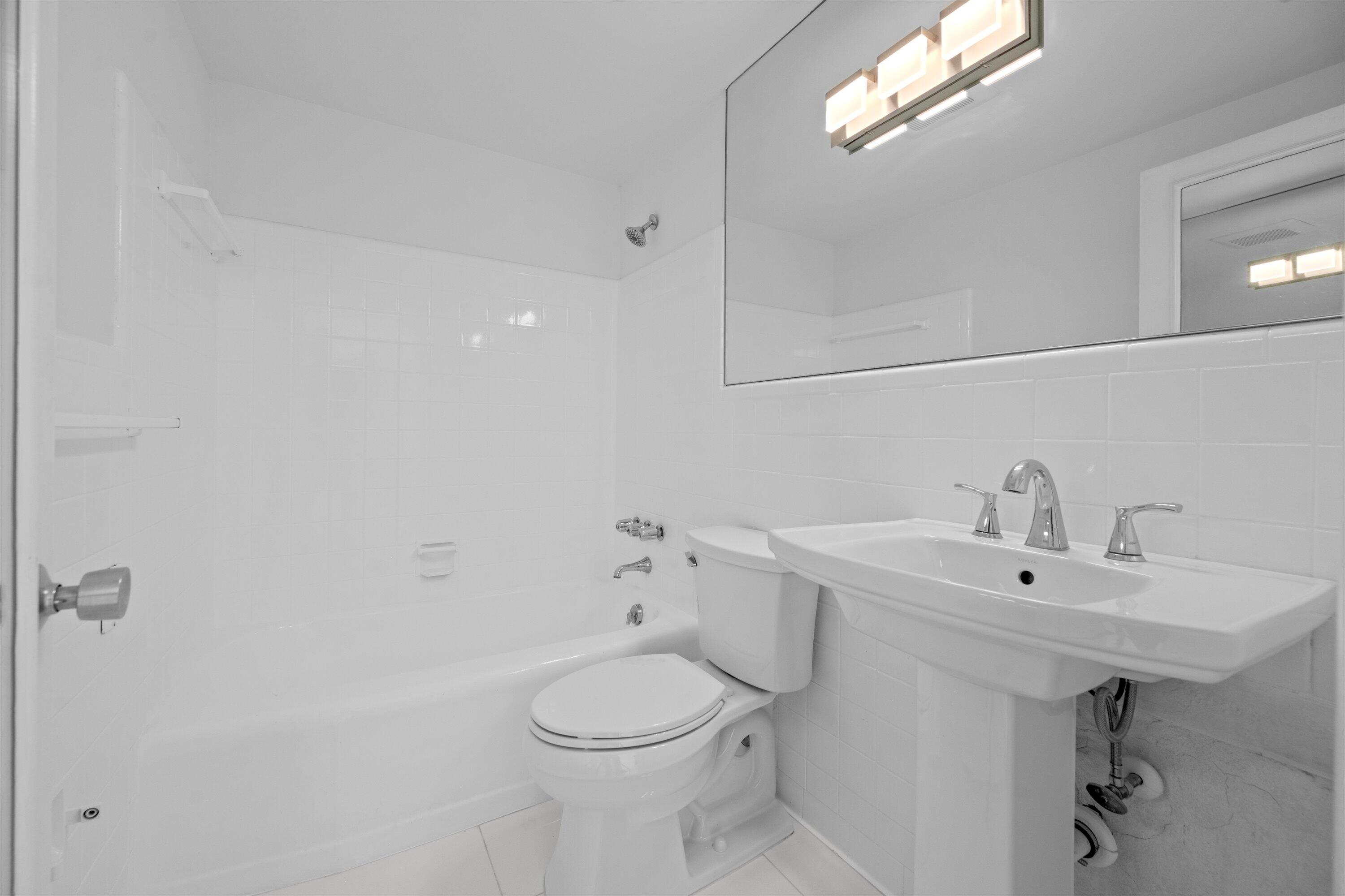 PERUVIAN TERRACE CONDO - Residential