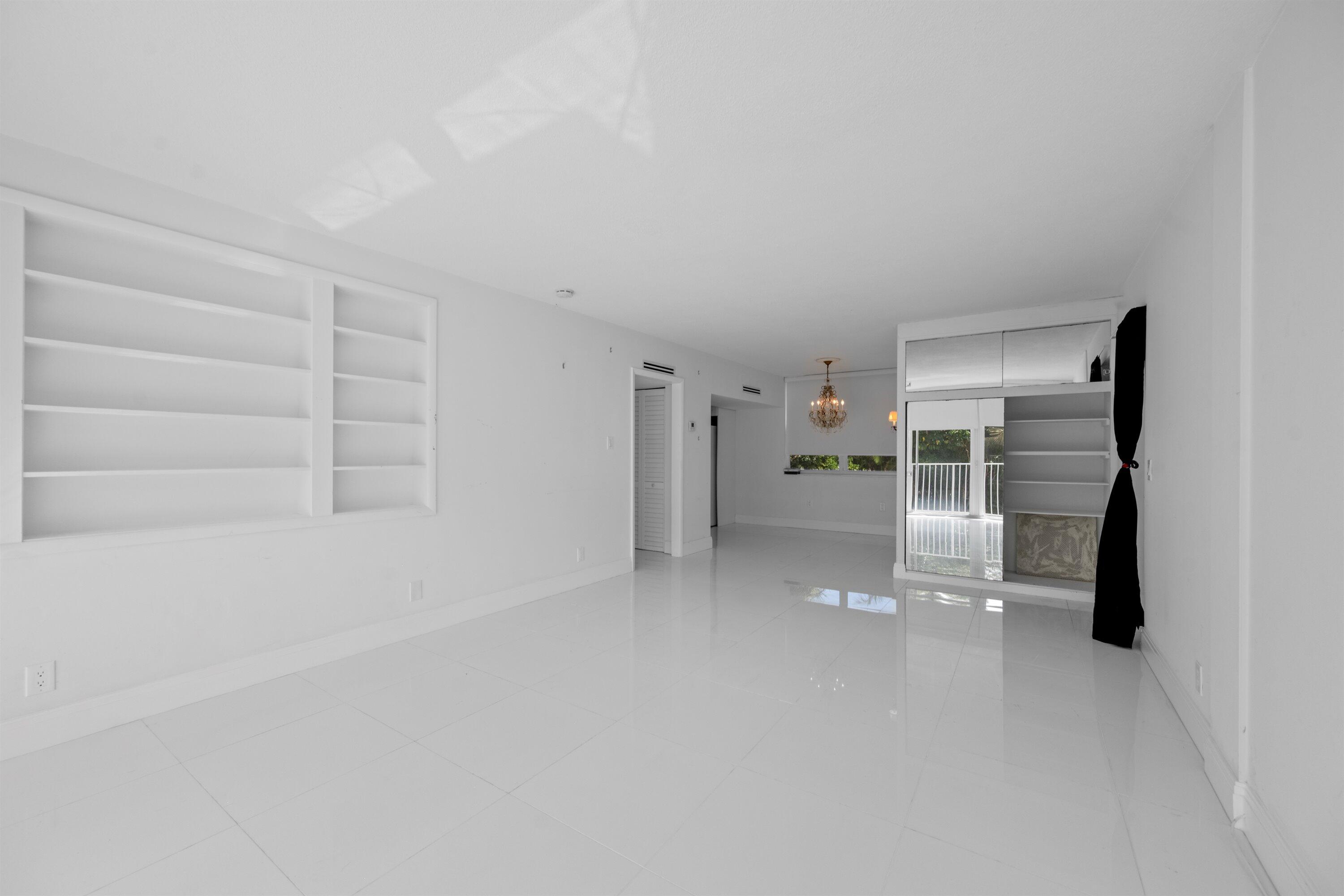 PERUVIAN TERRACE CONDO - Residential