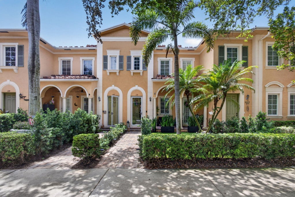 Photo of 132 Midleton Way, Jupiter, FL 33458 (MLS # B26040590)