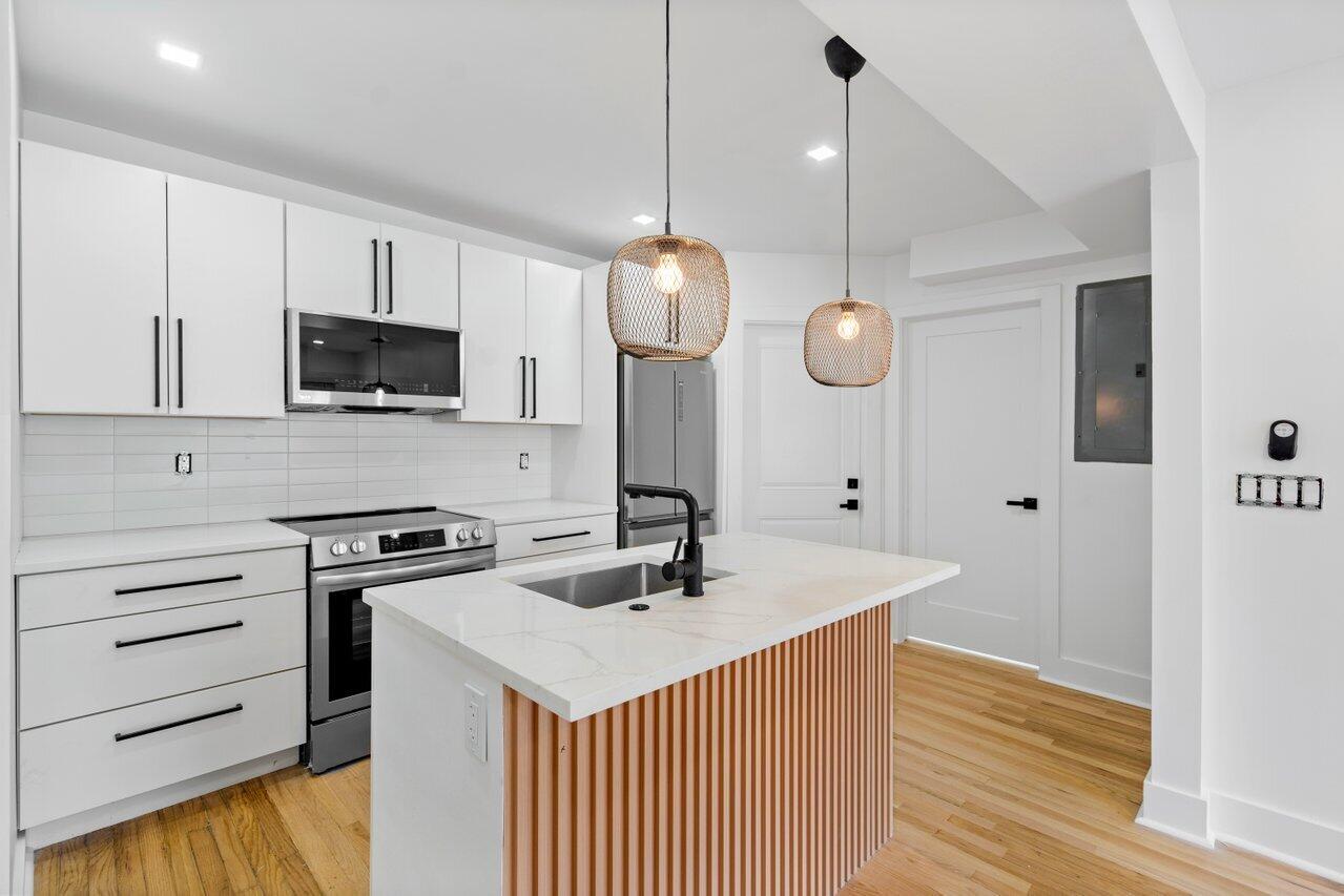 DEL IDA PARK - Residential Lease