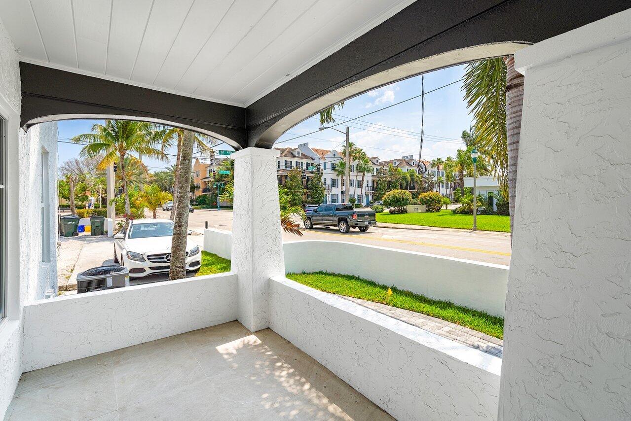DEL IDA PARK - Residential Lease