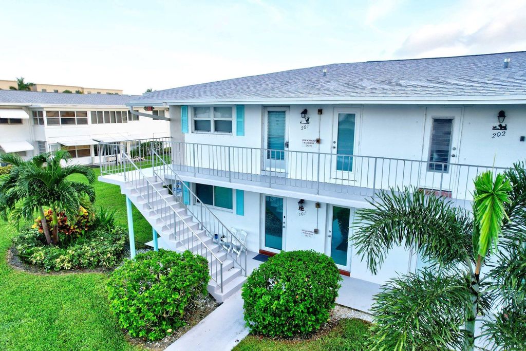 Photo of 1801 Ocean Dr #201, Boynton Beach, FL 33426 (MLS # F10525995)