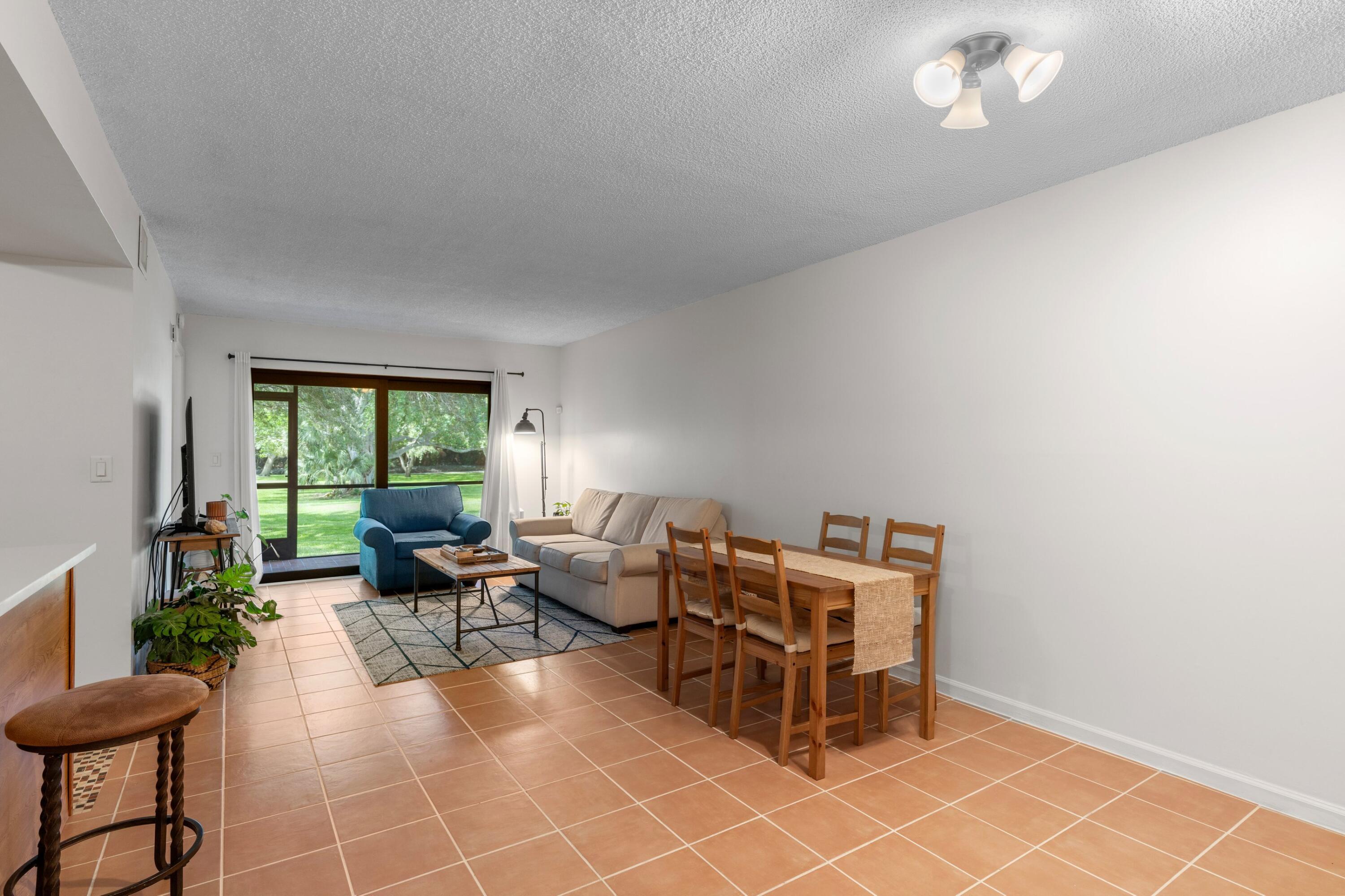 3300 Jaywood Terrace J116