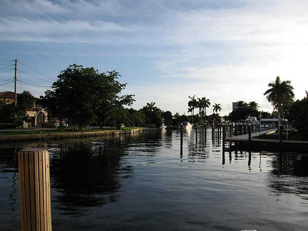 Photo of 1481 S Ocean Boulevard #222B, Pompano Beach, FL 33062 (MLS # F10535027)