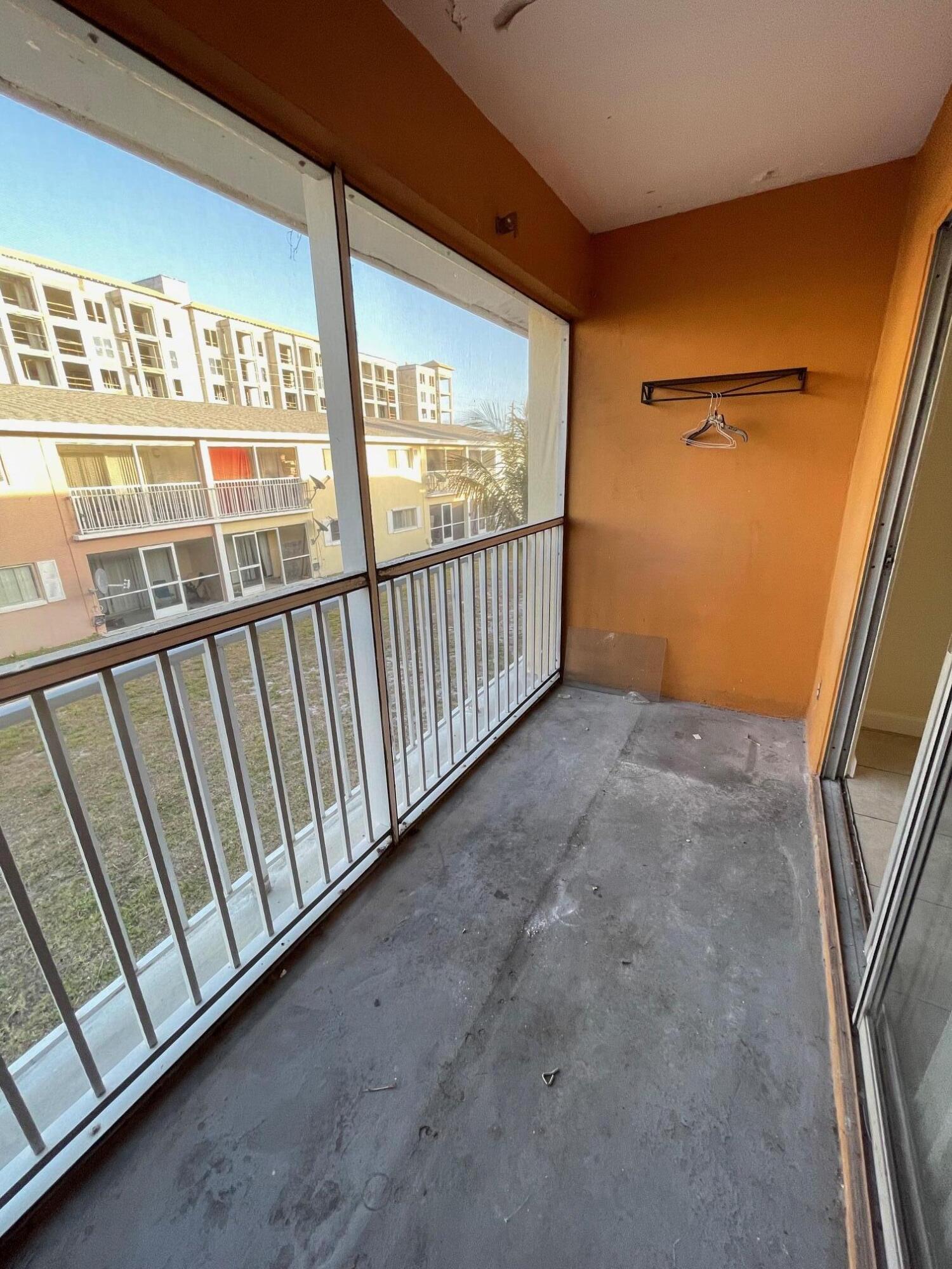 APARTMENTS AT TIMBERLAKE CONDO - Residential Lease