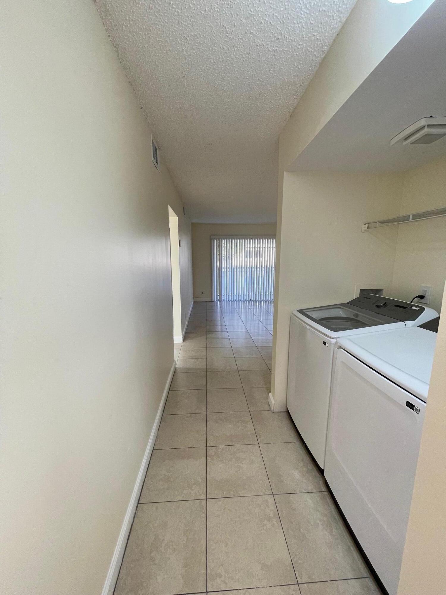 APARTMENTS AT TIMBERLAKE CONDO - Residential Lease