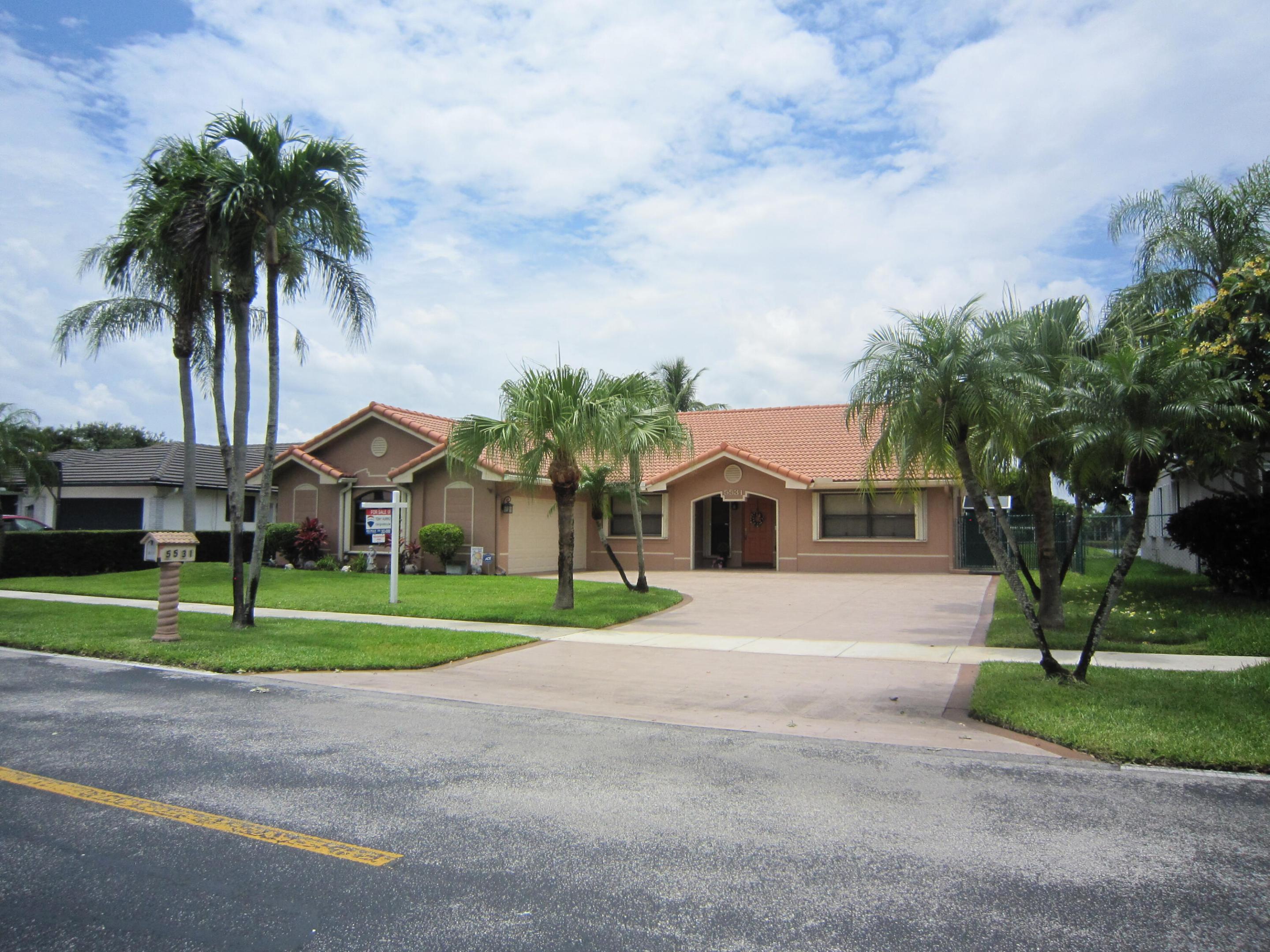 5531 Hawkes Bluff Avenue
