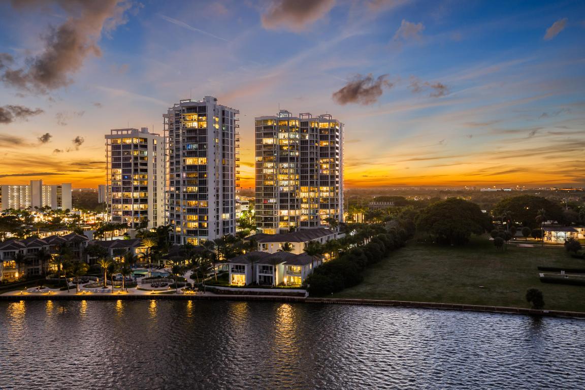 Water Club - Residential