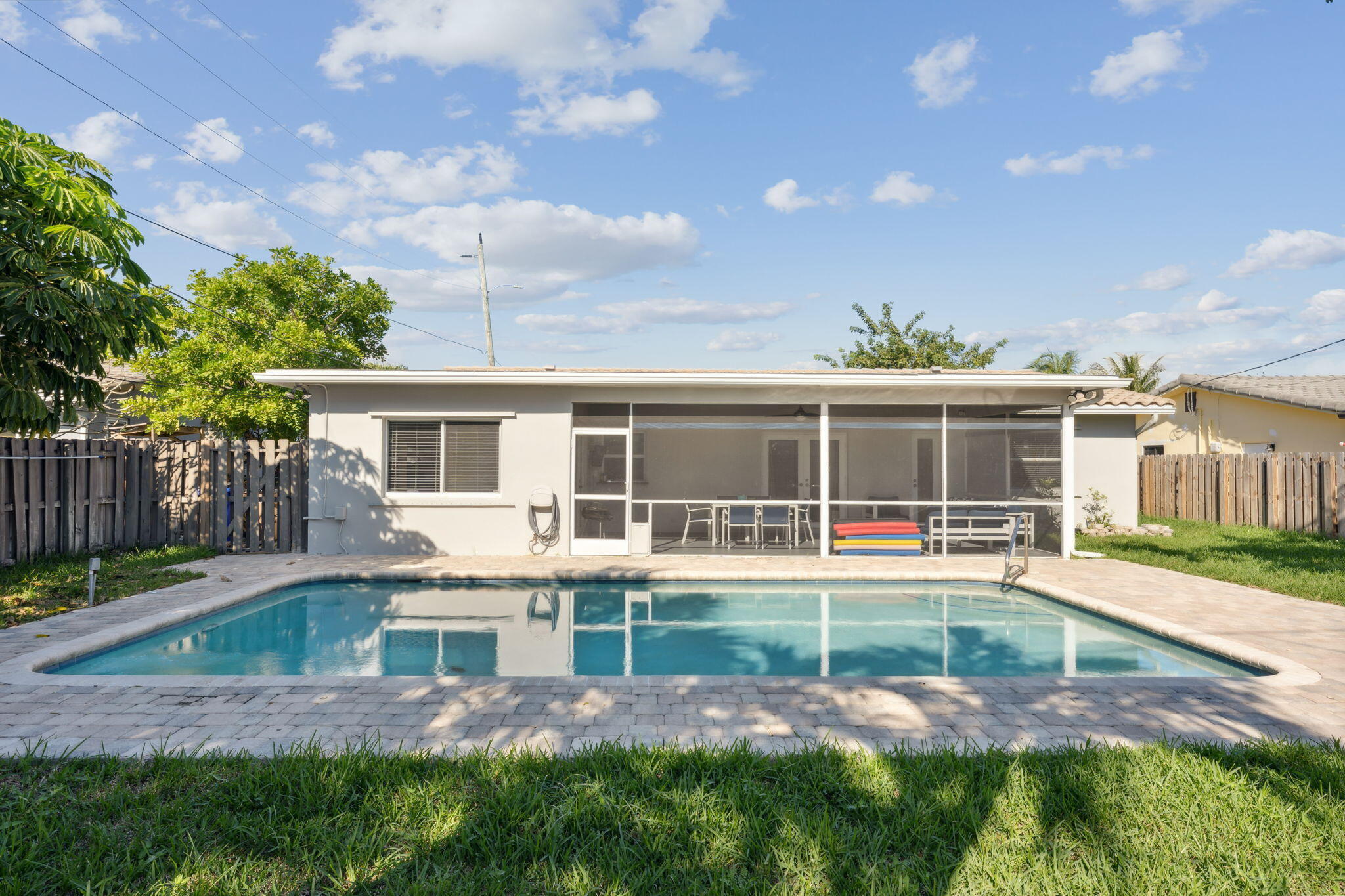 BONITA PARK - Residential Lease