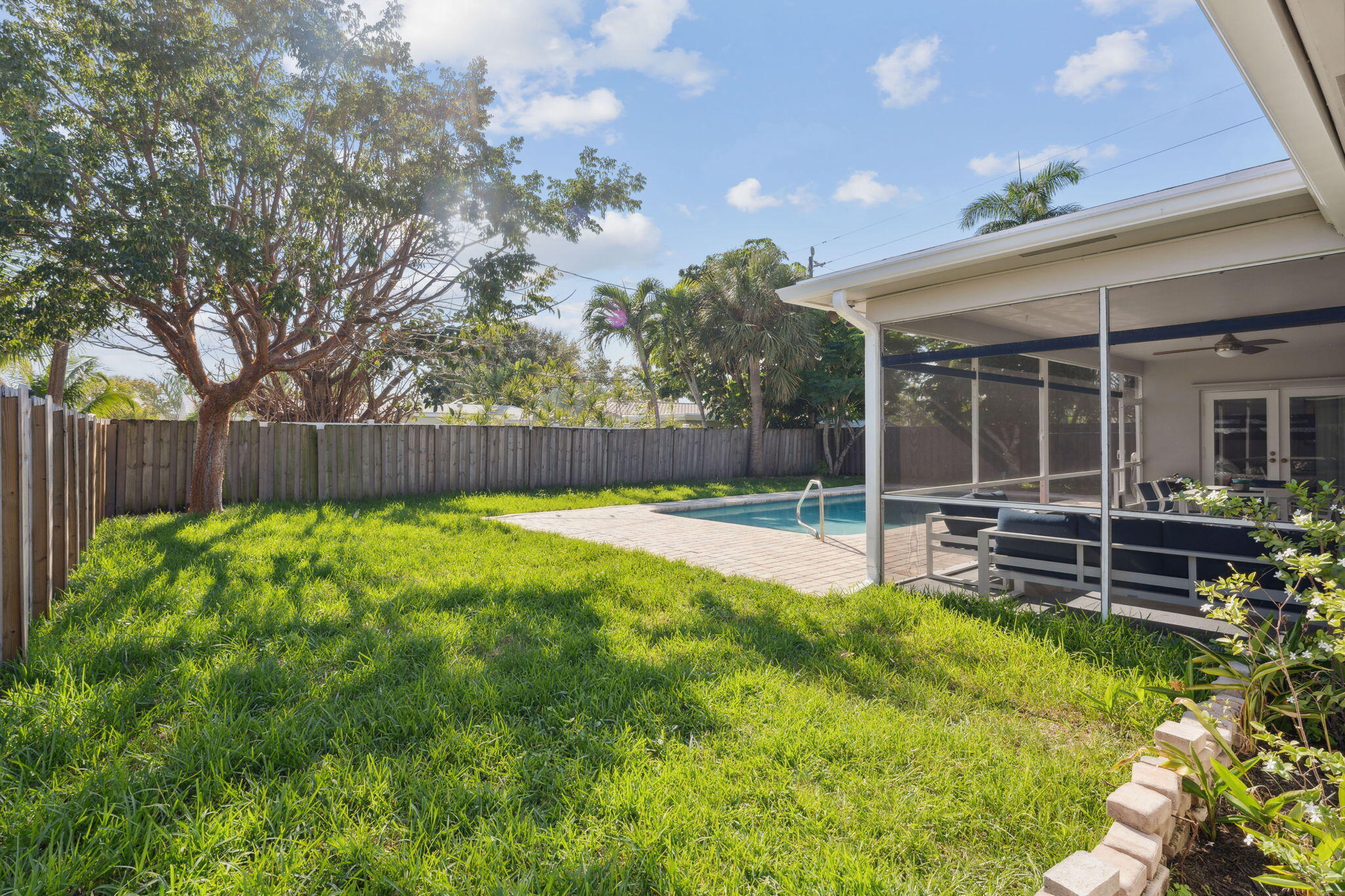 BONITA PARK - Residential Lease
