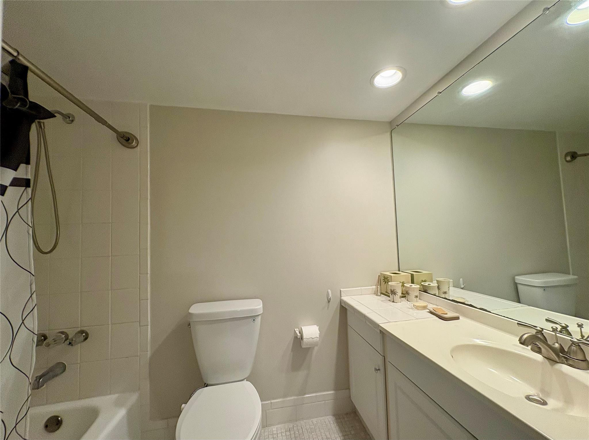 No 39 Palm-Aire Country C - Residential Lease