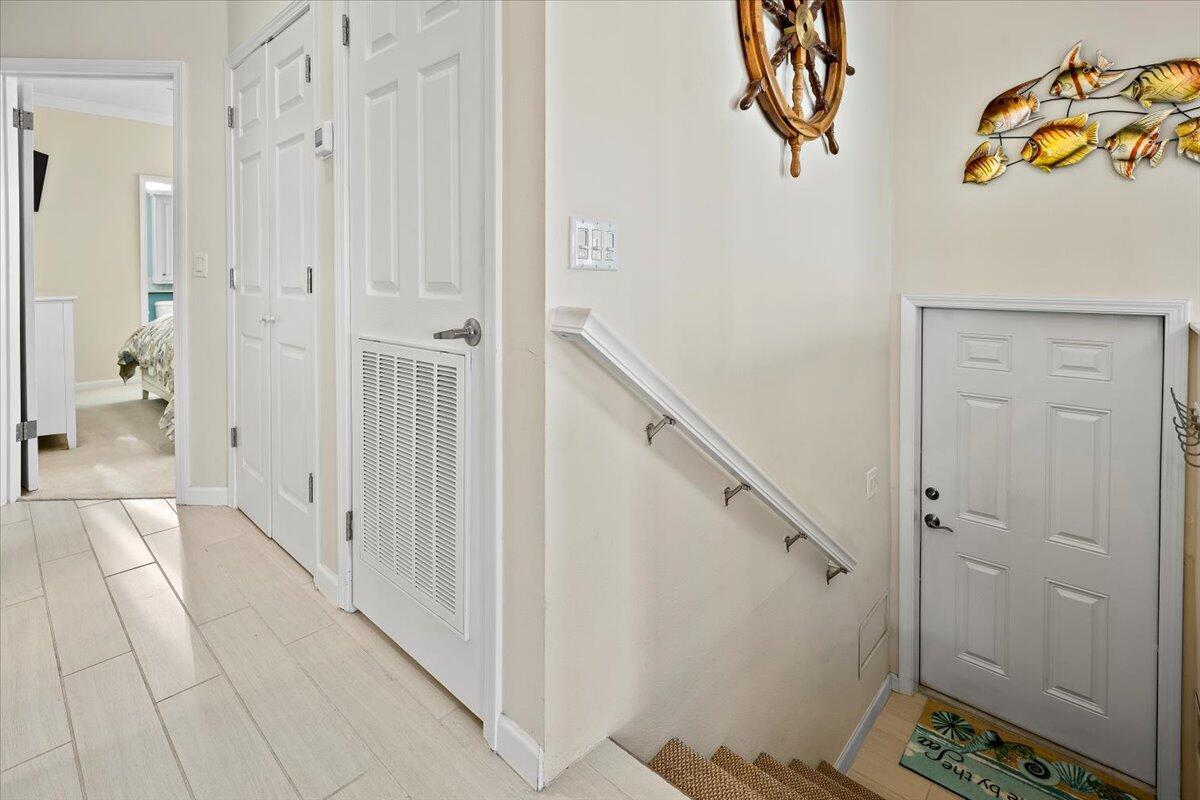 VENTURE OUT AT INDIAN RIV - Residential