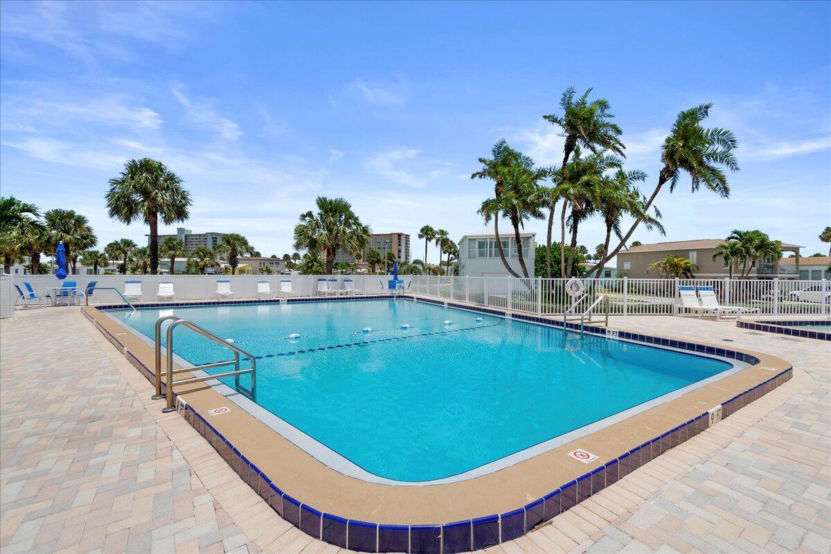 VENTURE OUT AT INDIAN RIV - Residential