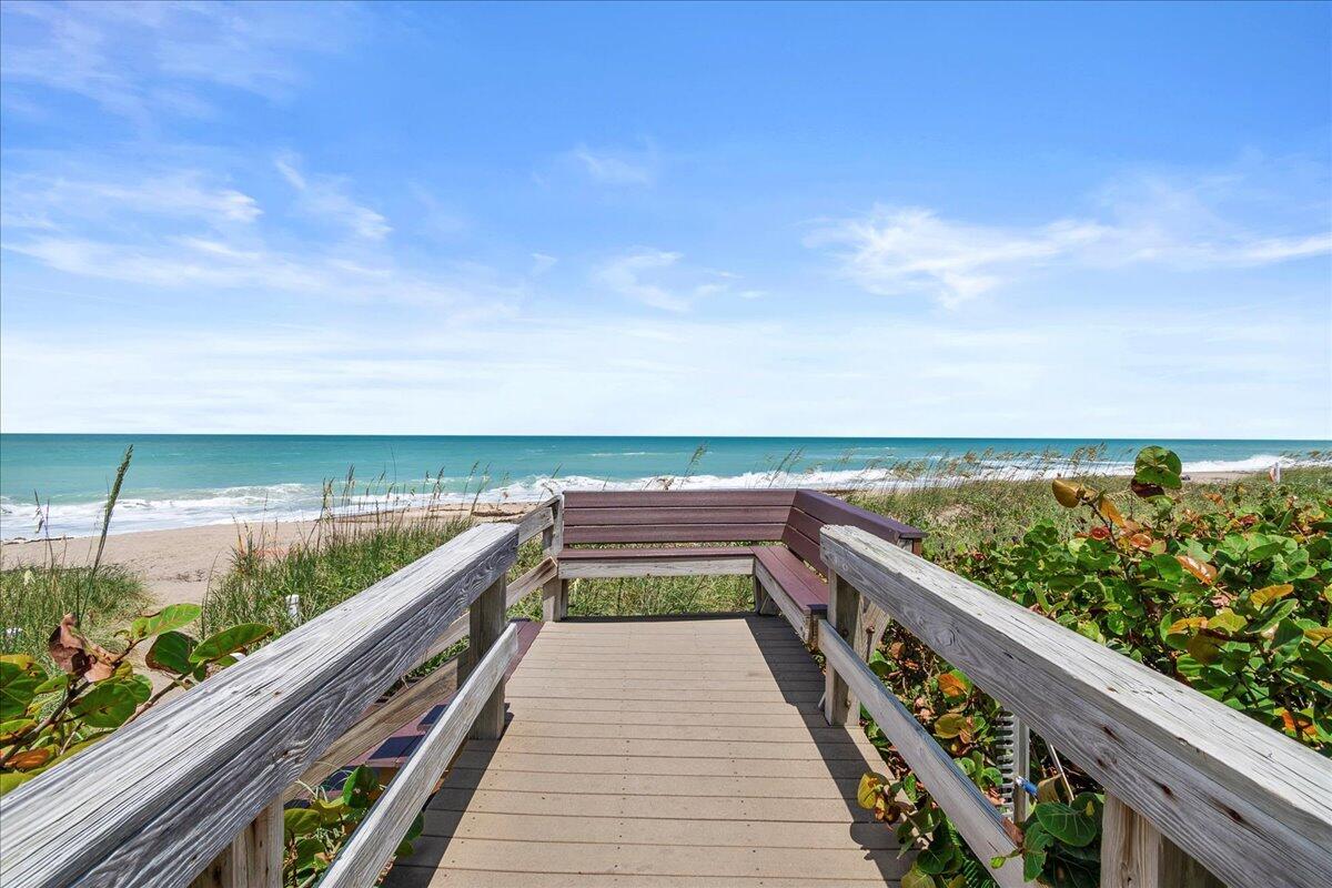 VENTURE OUT AT INDIAN RIV - Residential