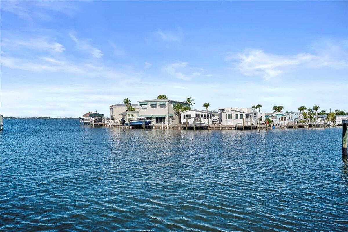 VENTURE OUT AT INDIAN RIV - Residential