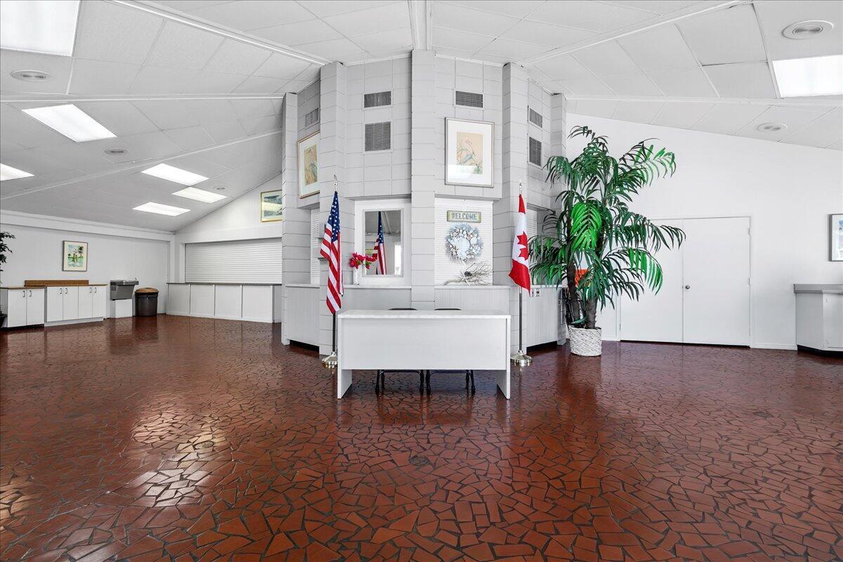 VENTURE OUT AT INDIAN RIV - Residential