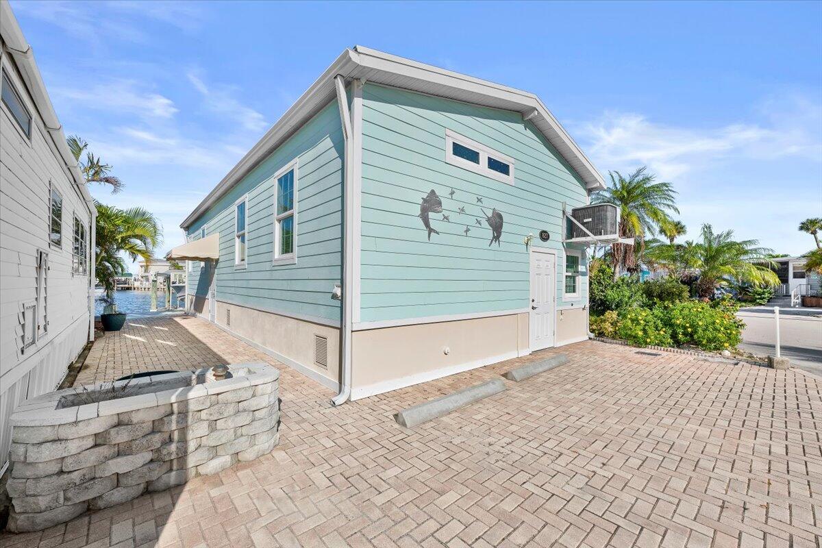 10701 S Ocean Drive 827