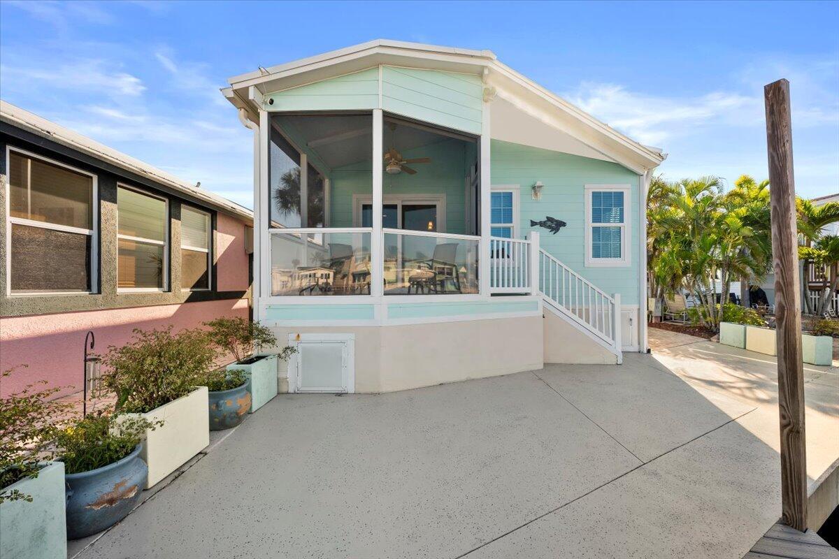 VENTURE OUT AT INDIAN RIV - Residential