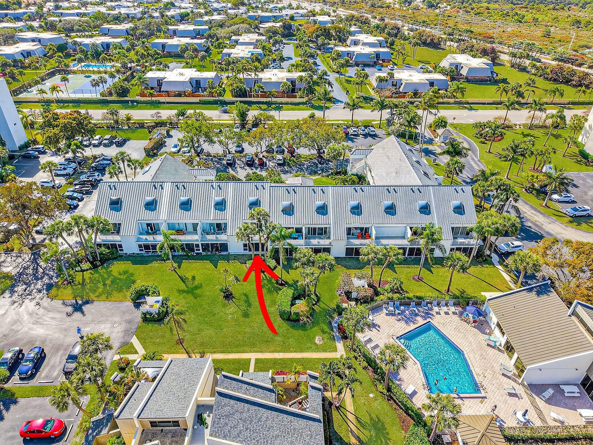 1605 S Us Highway 1 M2-108, Jupiter, FL, 33477/$415,000 4 1605 S Us Highway 1 M2-108