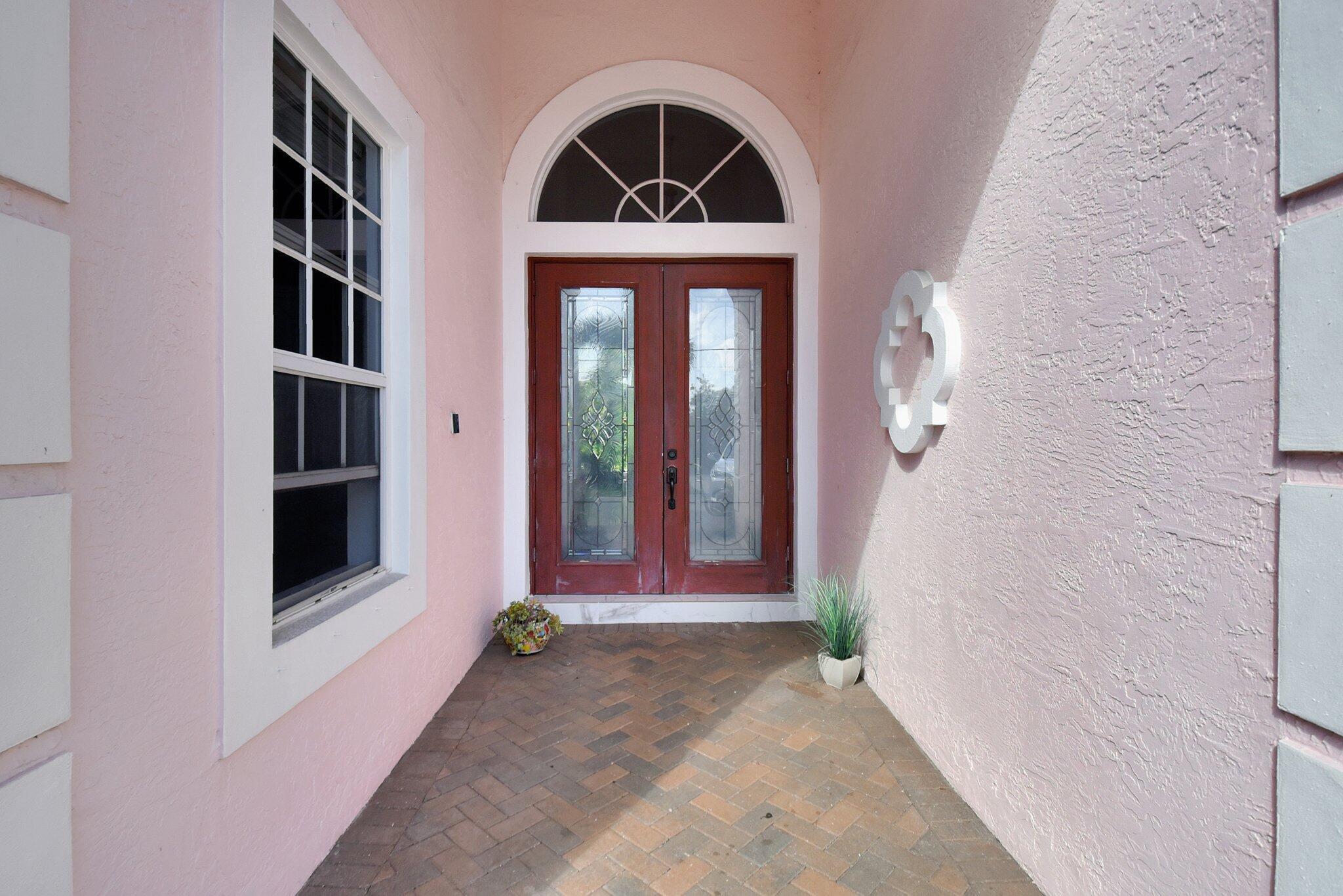 447 Pine Tree Court