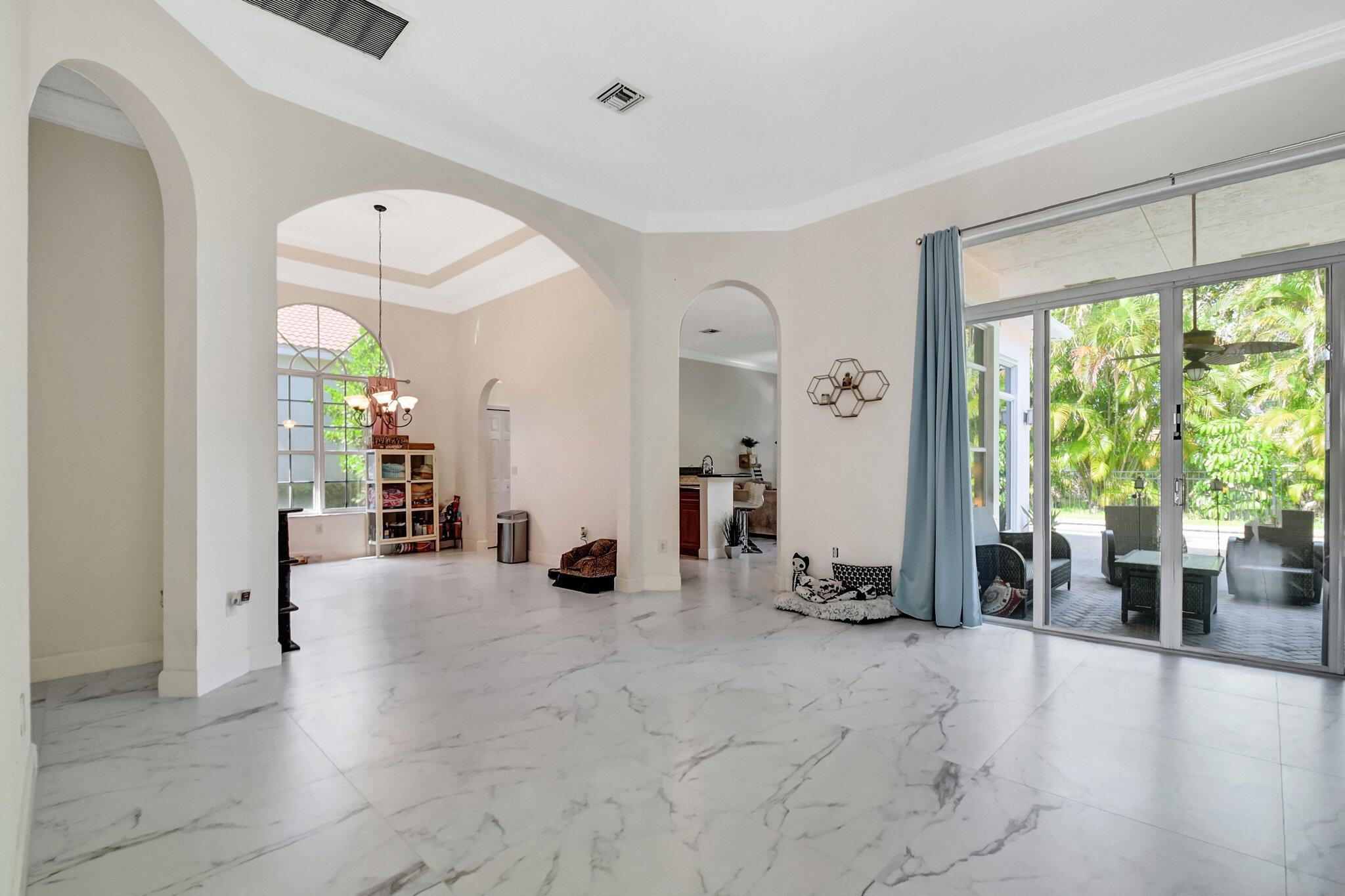 447 Pine Tree Court