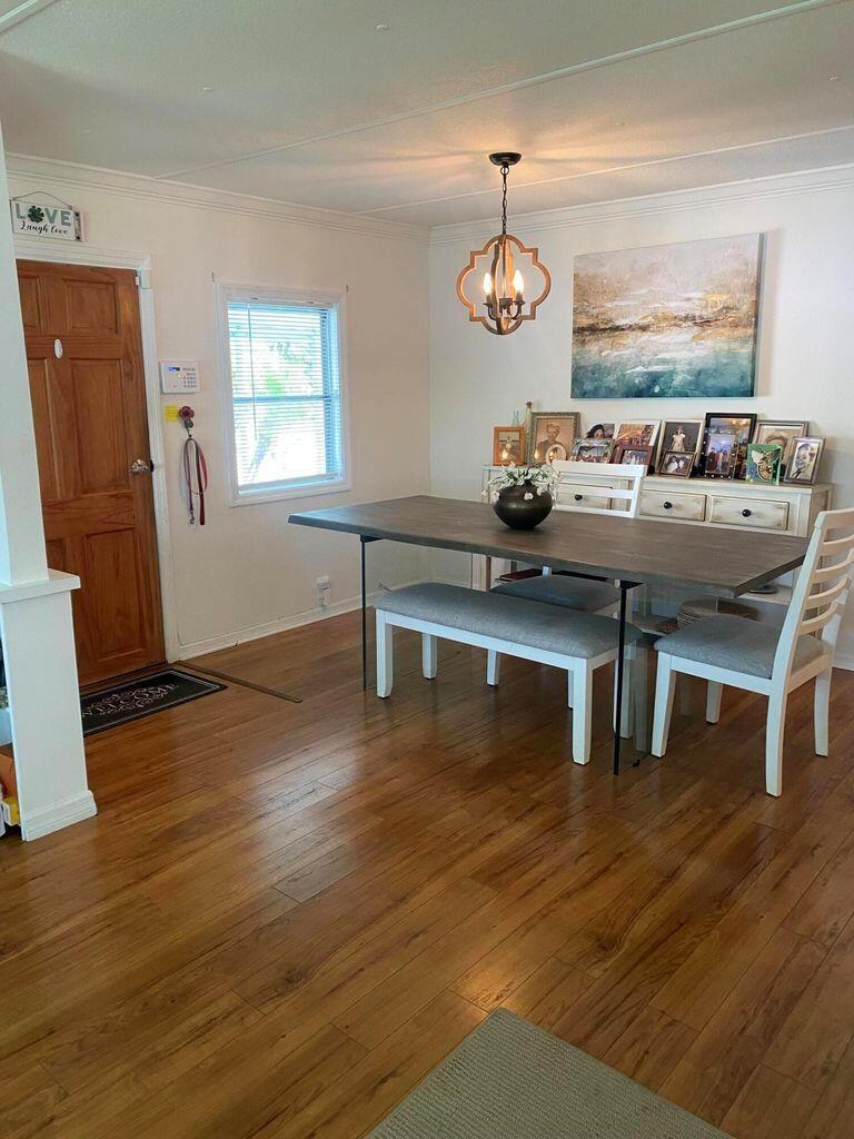 Spanish Lakes One - Residential Lease