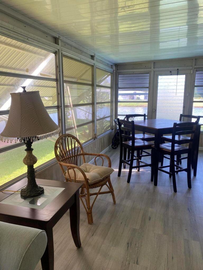 Spanish Lakes One - Residential Lease