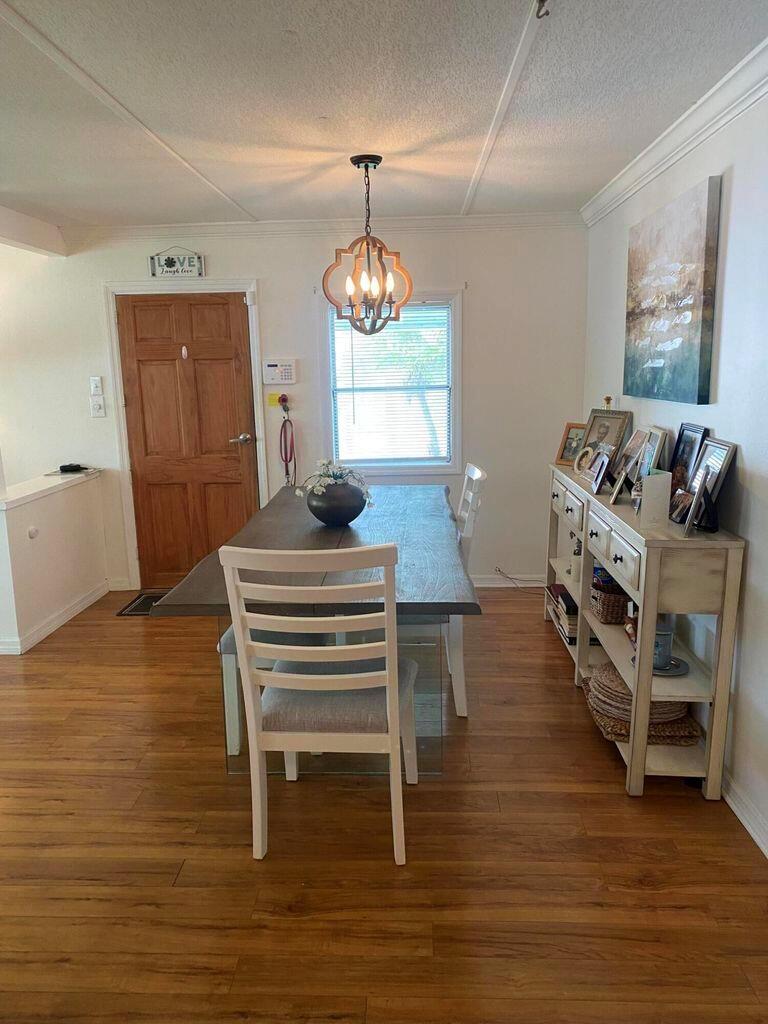 Spanish Lakes One - Residential Lease