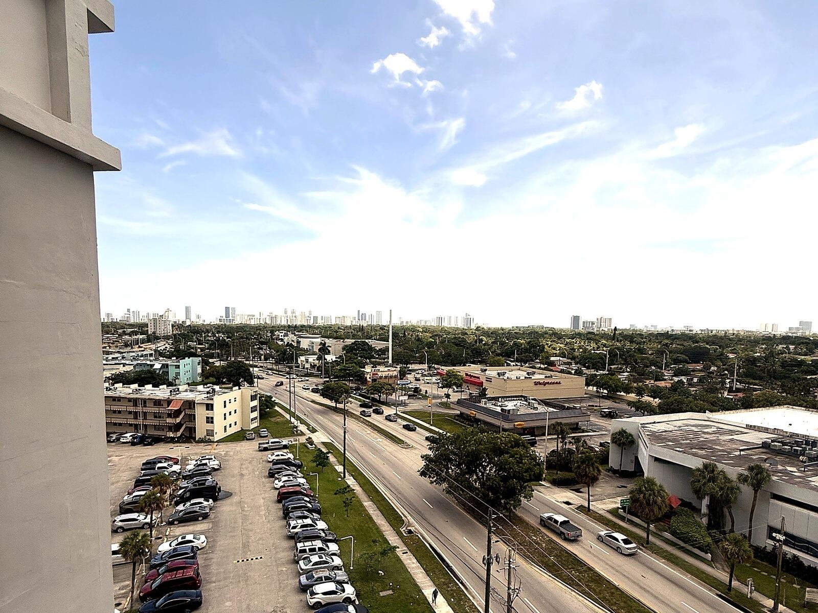 1401 NE Miami Gardens Drive 1096