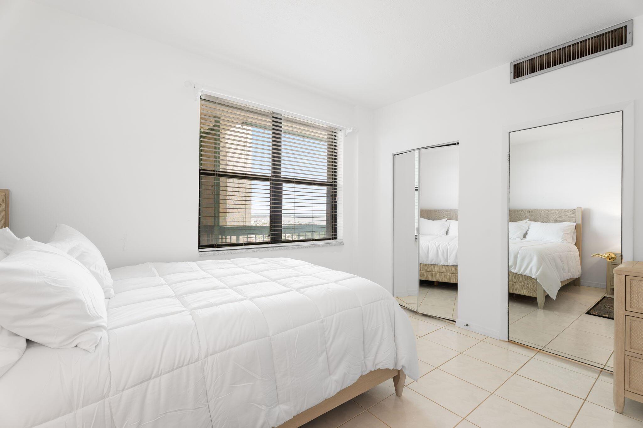 OCEANA OCEANFRONT CONDOMI - Residential Lease