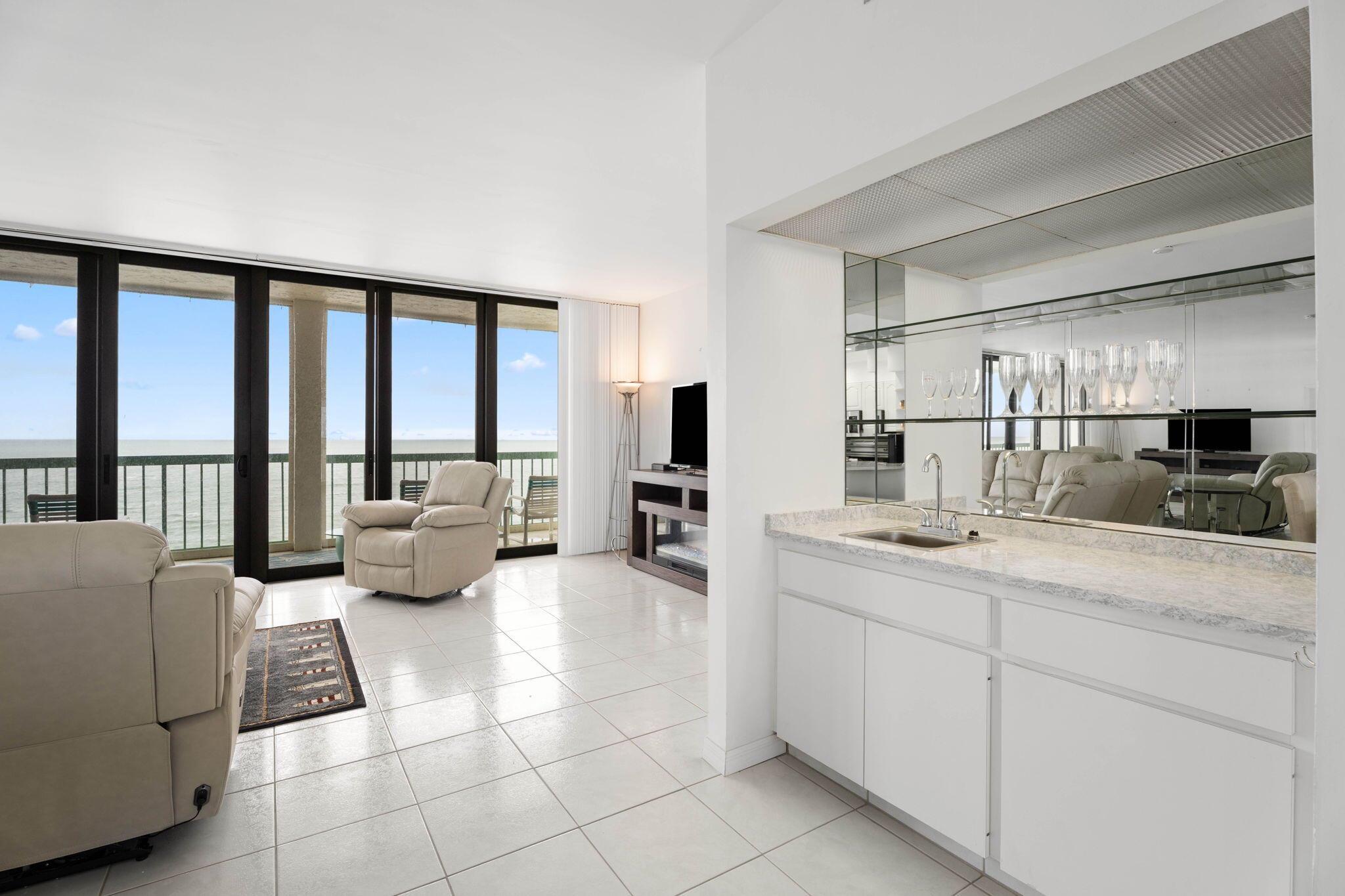 OCEANA OCEANFRONT CONDOMI - Residential Lease