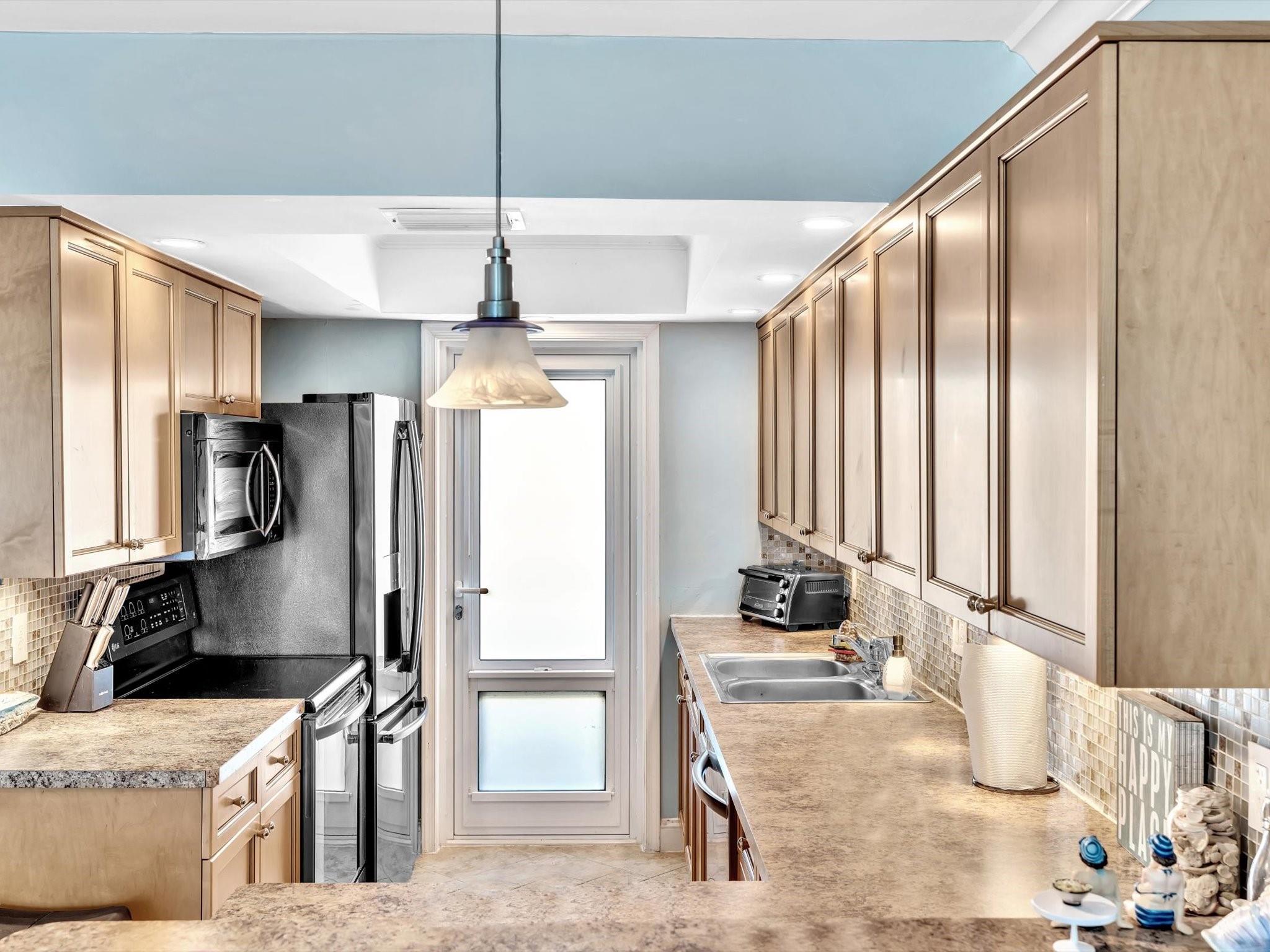 Sky Ranch Apartments - Residential