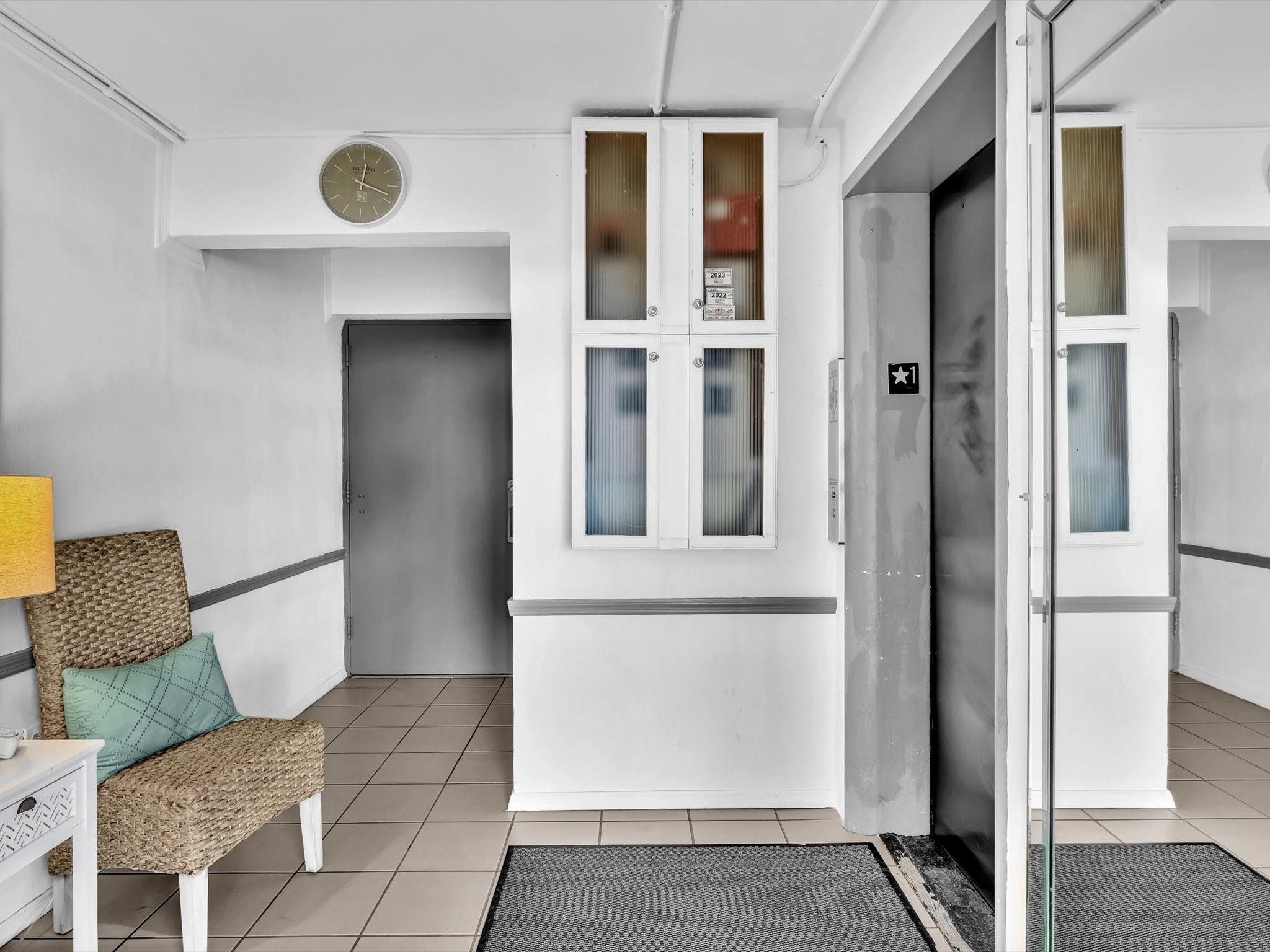 Sky Ranch Apartments - Residential
