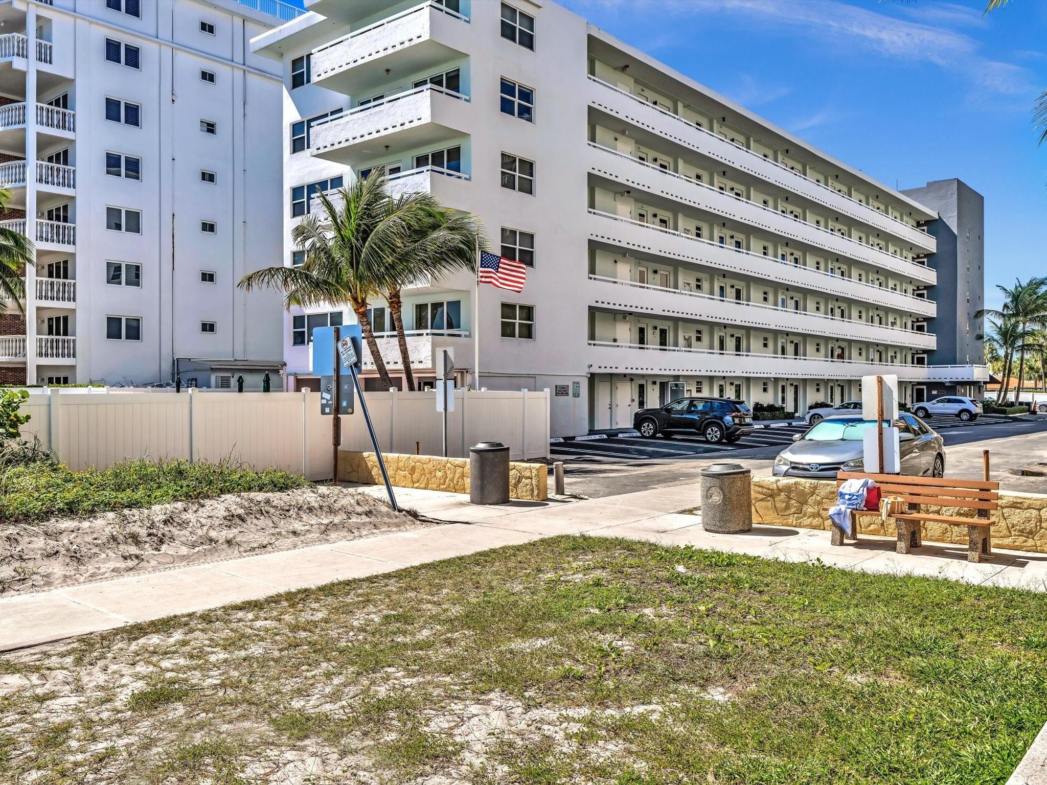 Sky Ranch Apartments - Residential