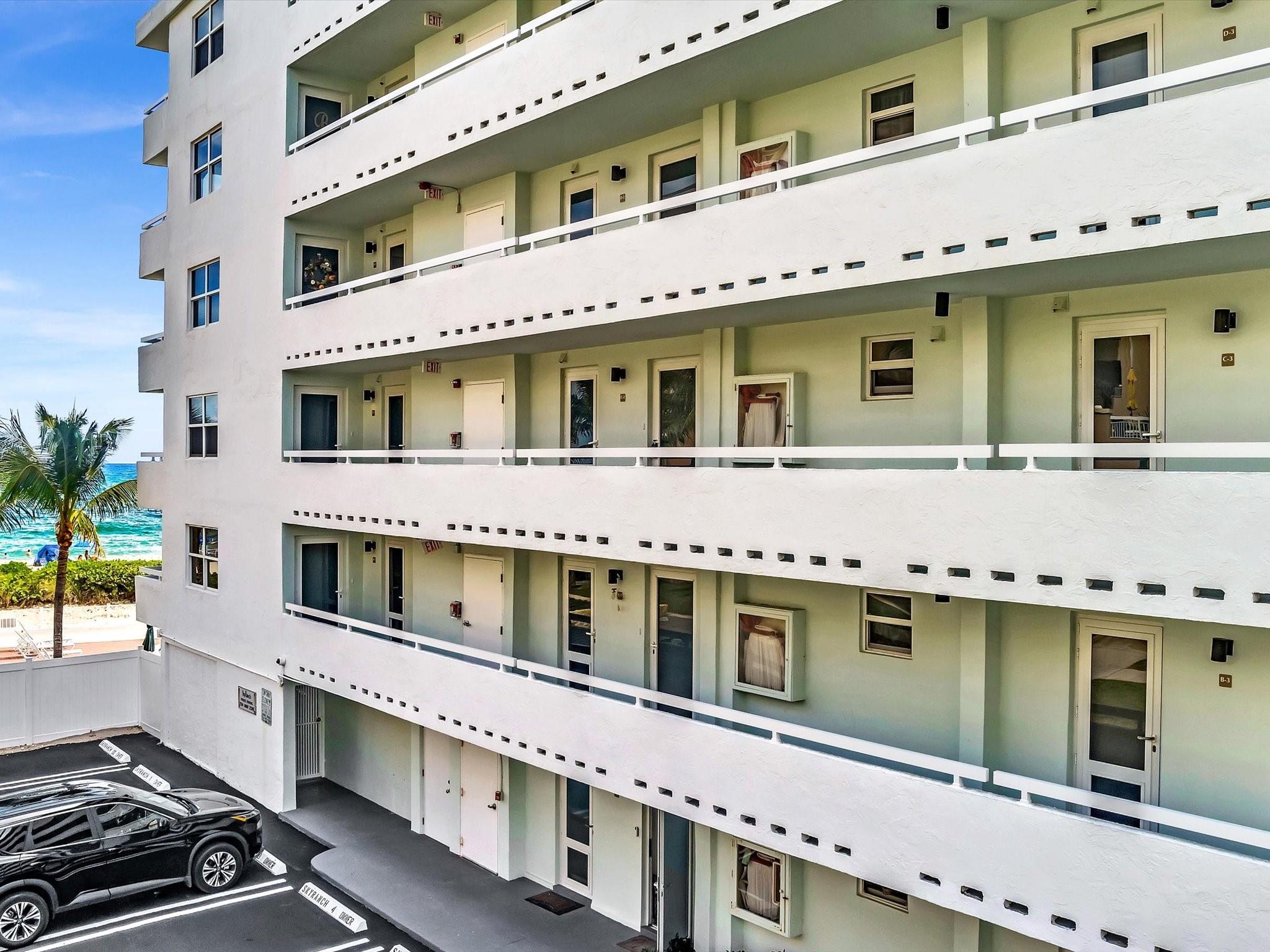 Sky Ranch Apartments - Residential