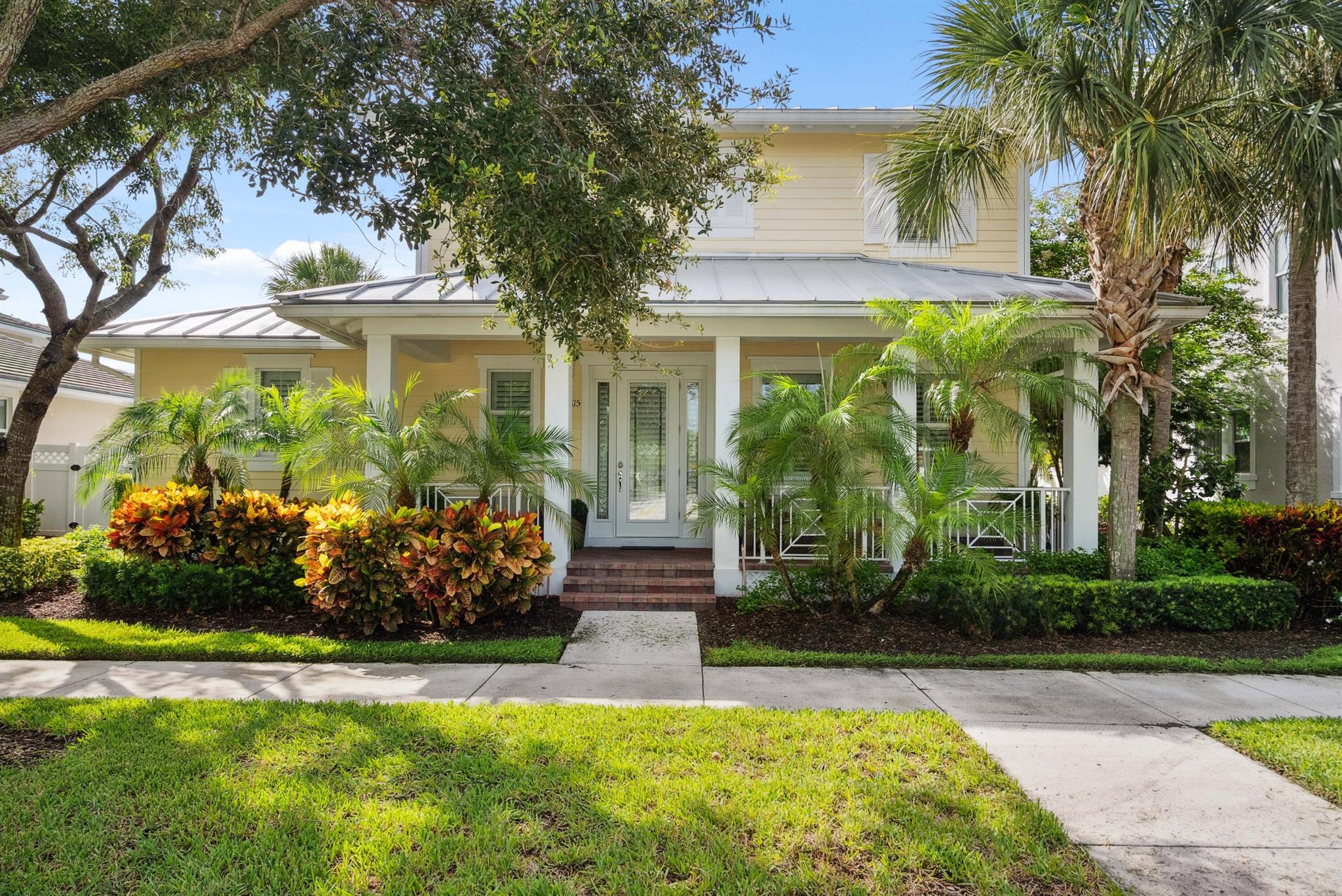 Beautiful 4BD + office, 3.5BA rental in Windsor Park at Abacoa. Primary suite on the main floor with a guest en-suite upstairs. No carpet, open layout, plantation shutters, California Closets, and metal roof. Enjoy a fenced yard, screened patio, and oversized front porch. Walkable to the neighborhood park and amenity center. Minutes from top-rated schools, beaches, shopping, and dining in Jupiter.