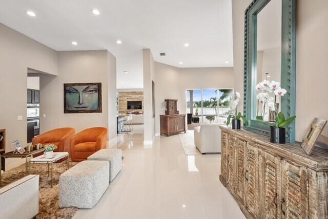 11710 Paradise Cove Lane