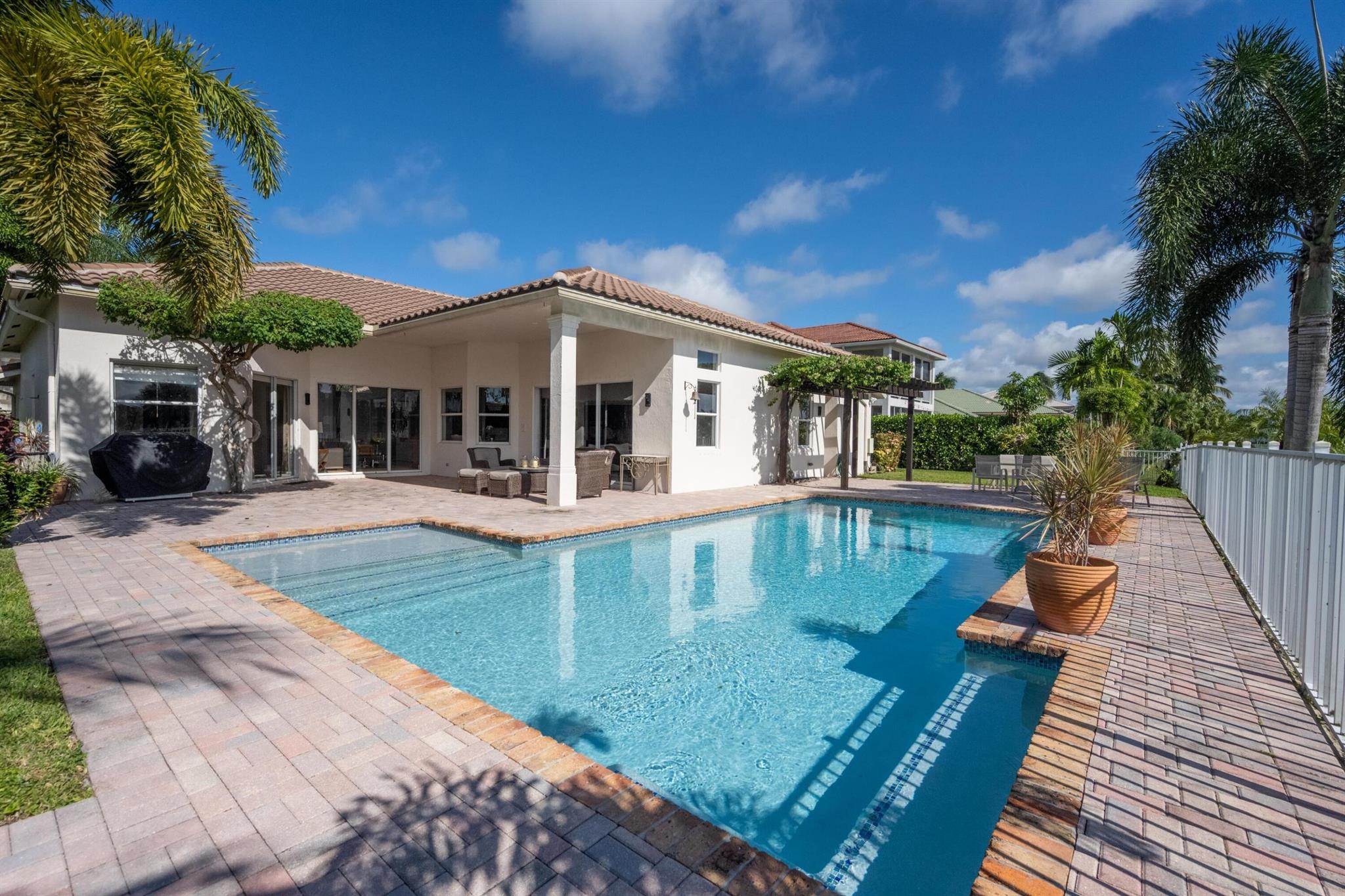 Grande Bay States - Residential Lease