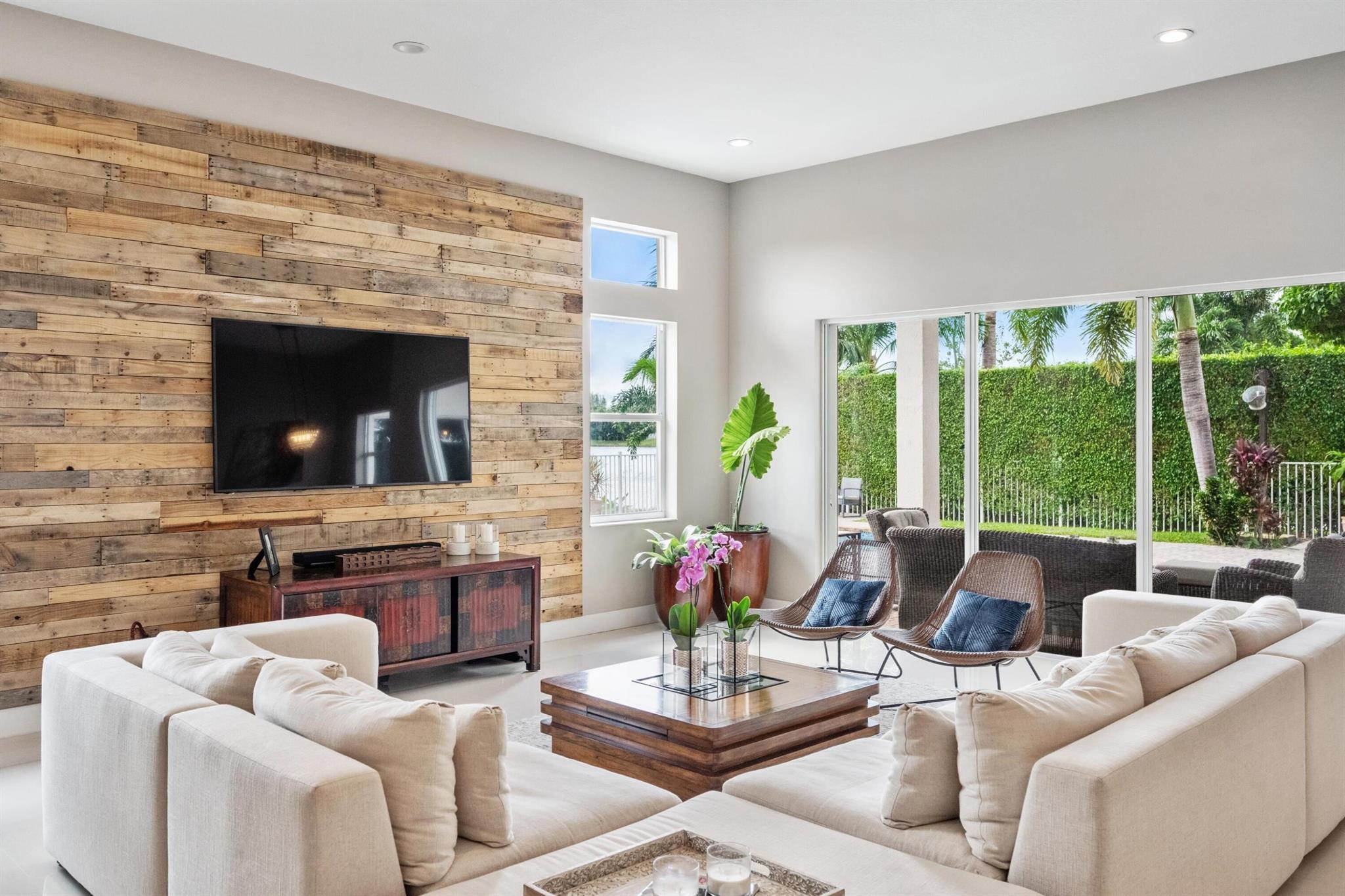 Grande Bay States - Residential Lease