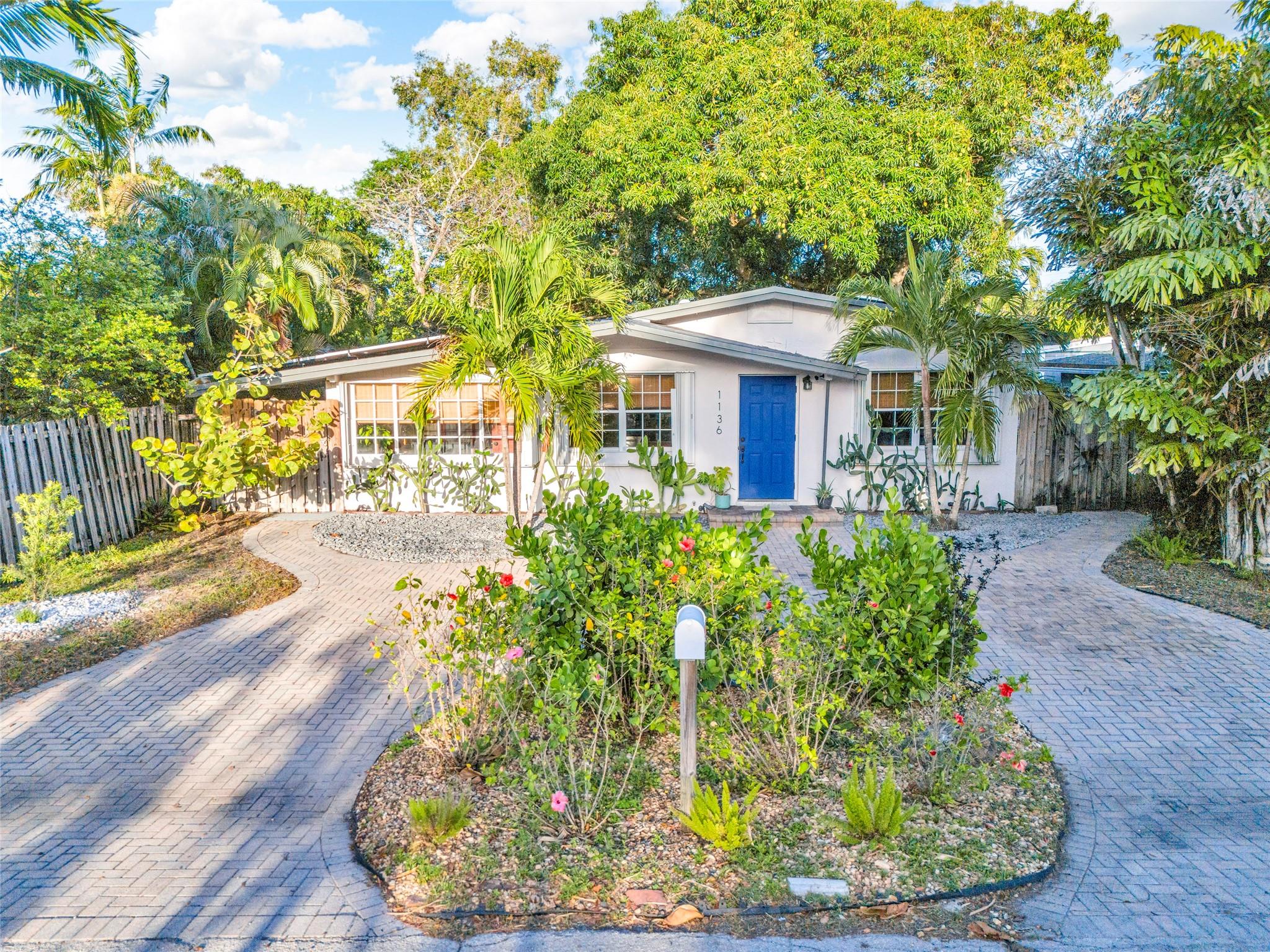 1136 NW 7th Ter